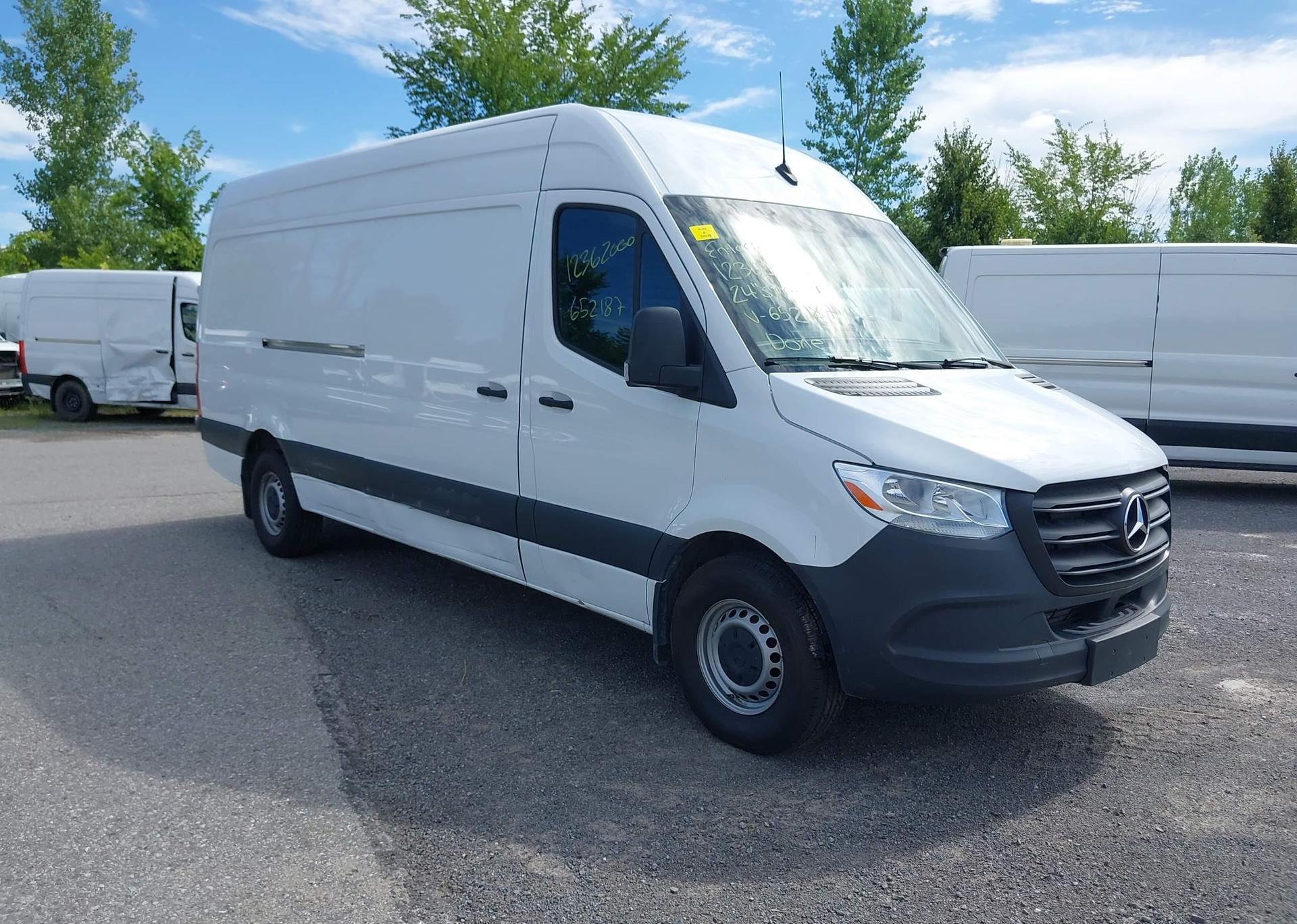 2024 MERCEDES-BENZ SPRINTER 2500