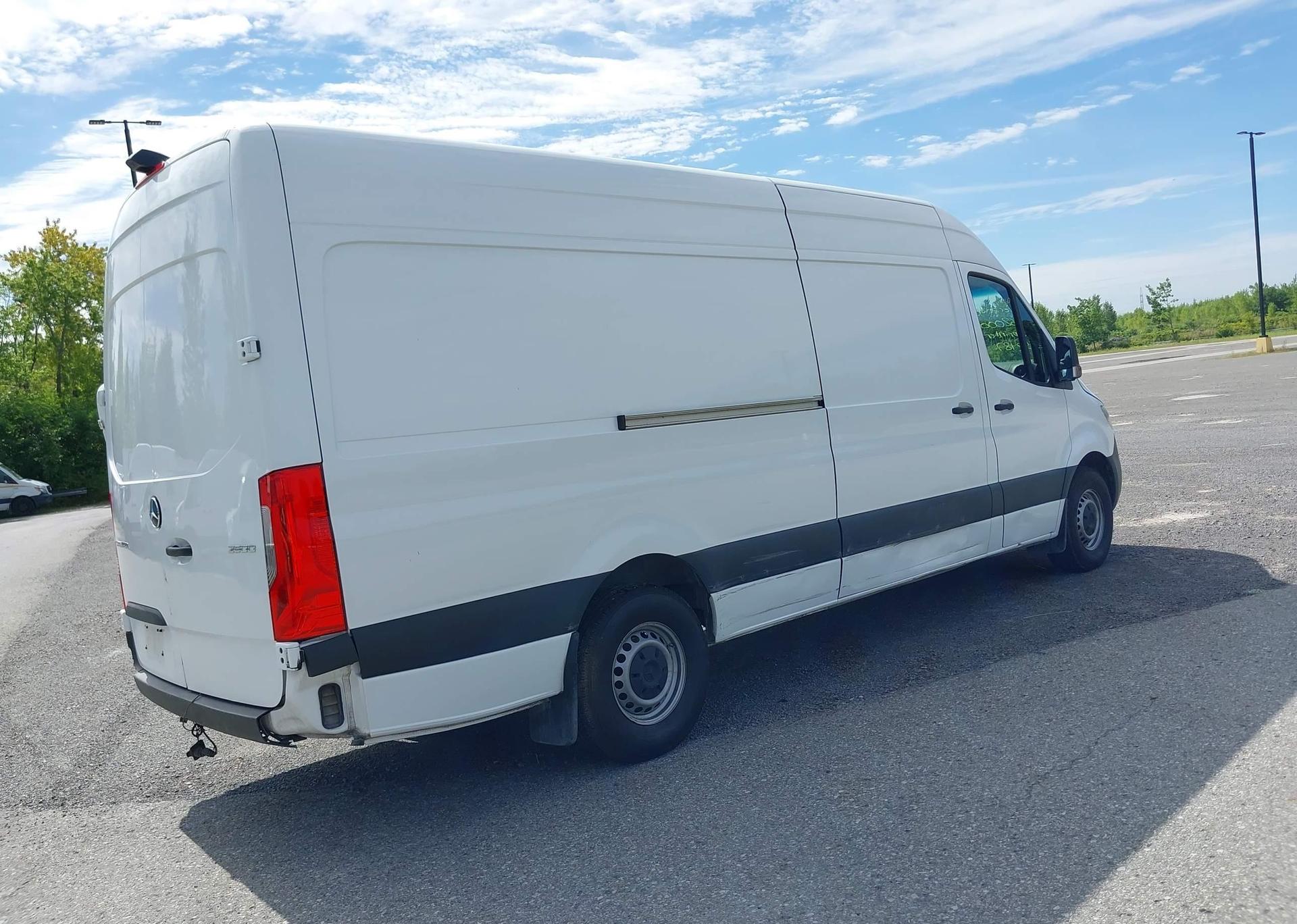 2024 MERCEDES-BENZ SPRINTER 2500