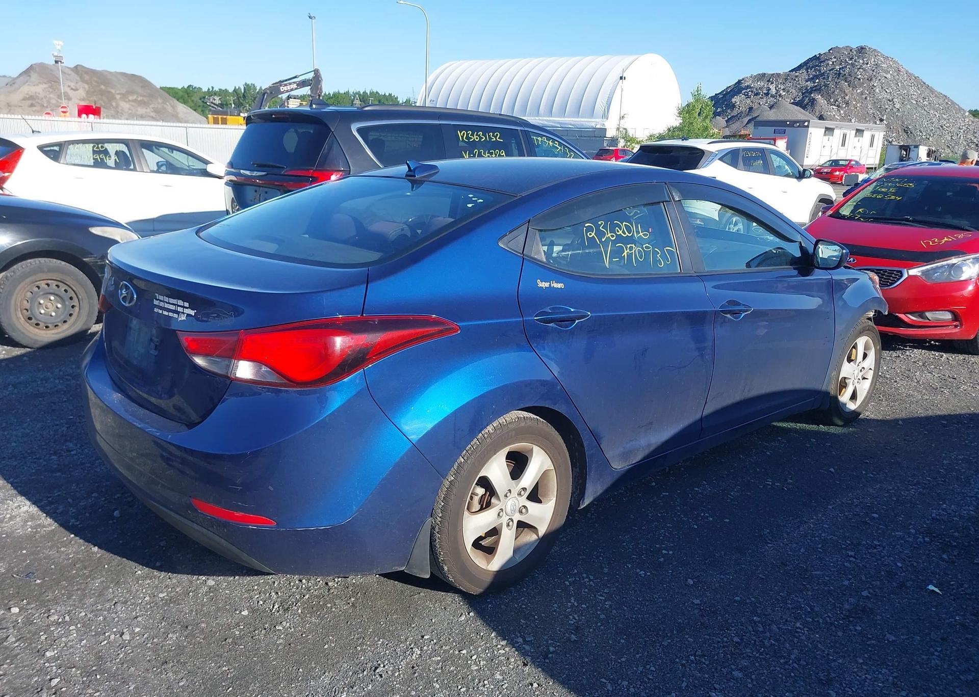 2016 HYUNDAI ELANTRA