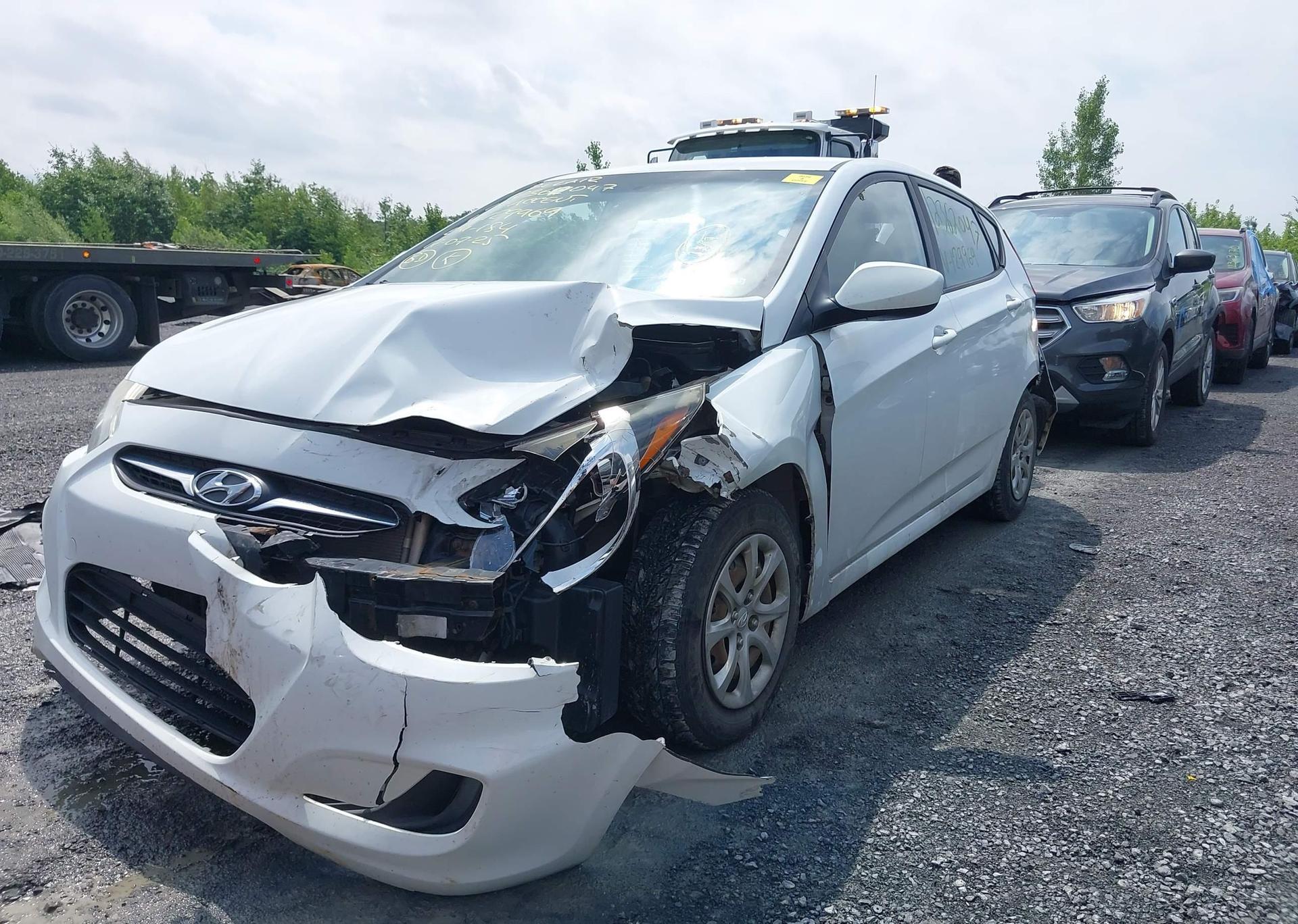 2013 HYUNDAI ACCENT