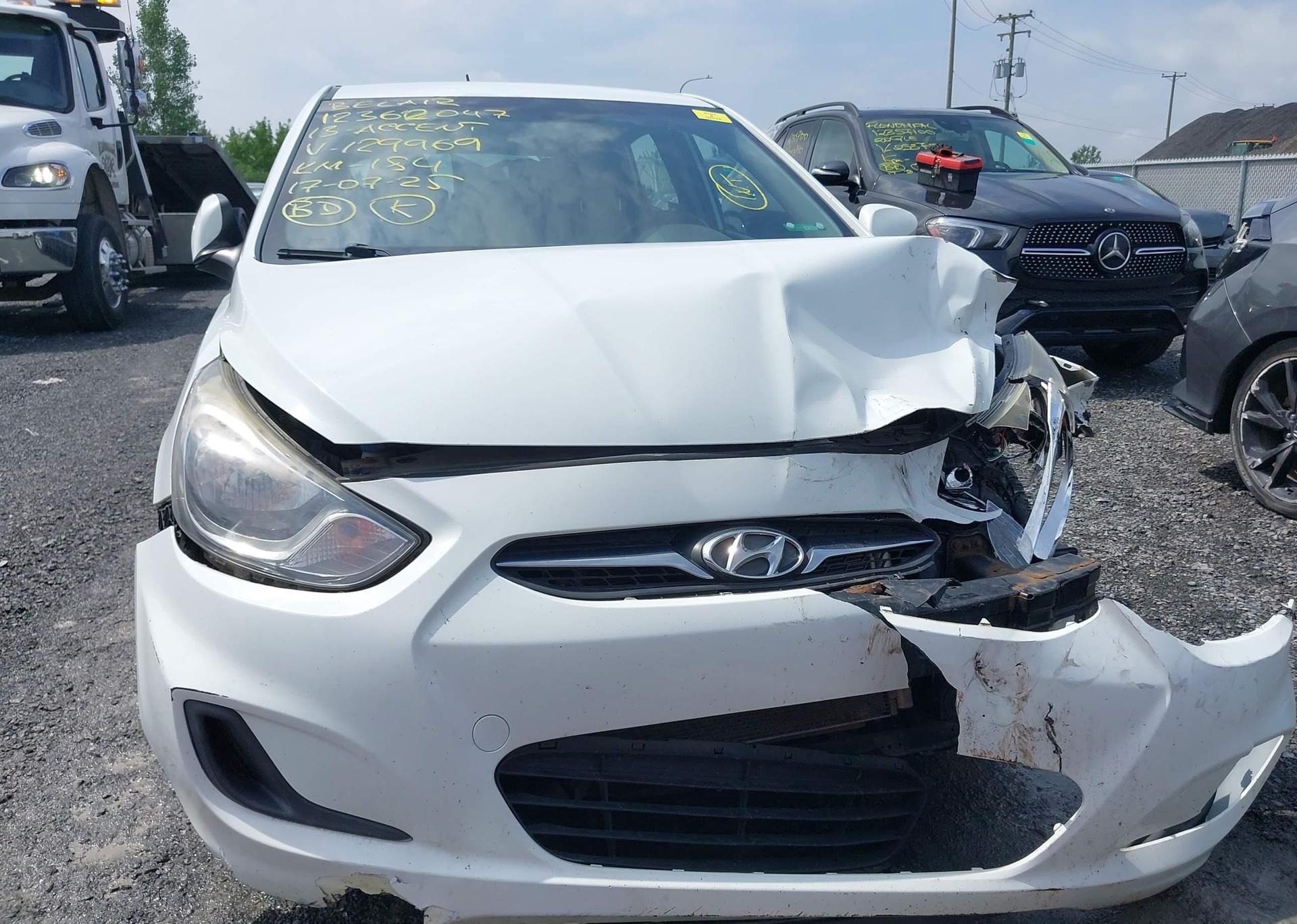 2013 HYUNDAI ACCENT
