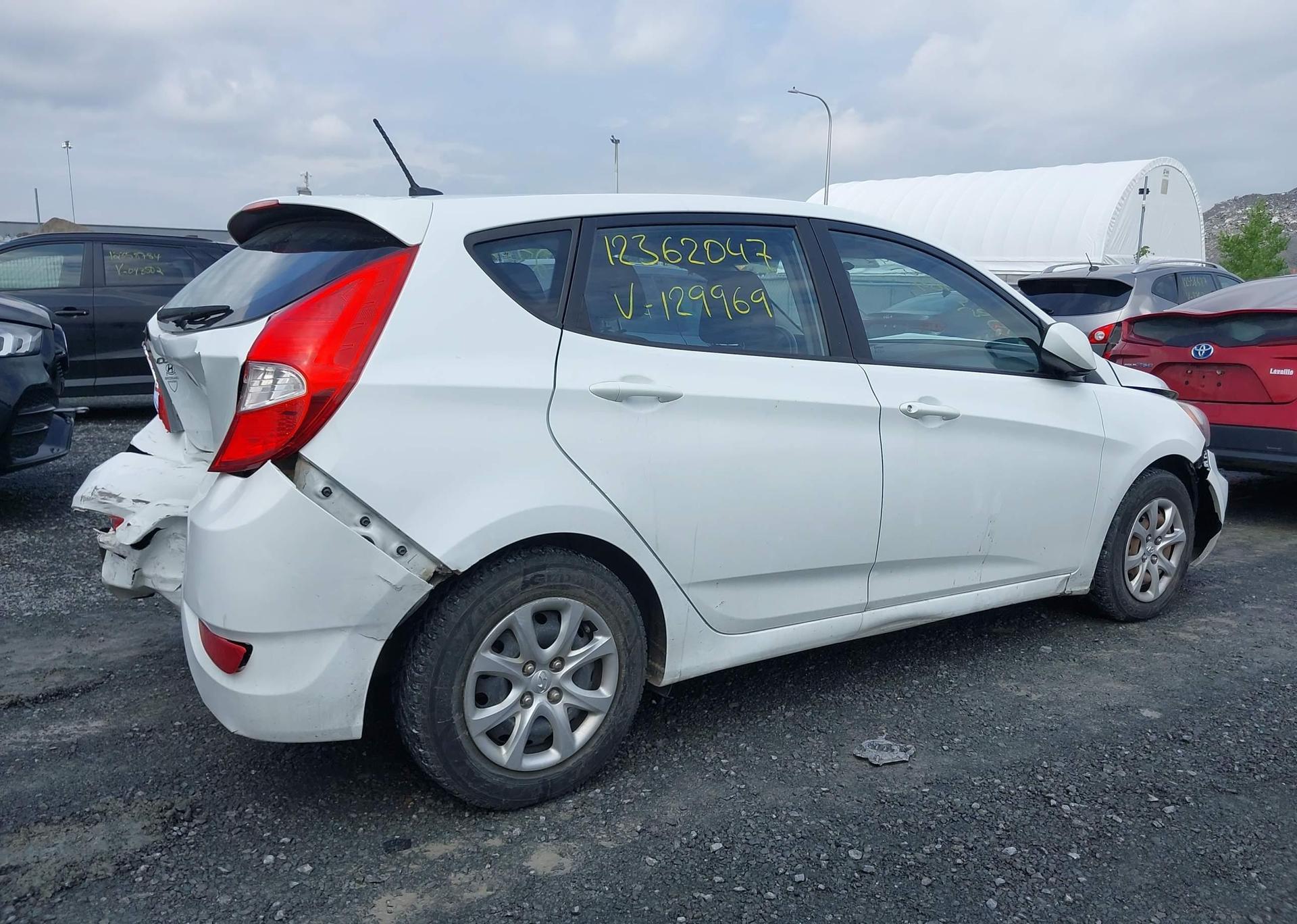 2013 HYUNDAI ACCENT