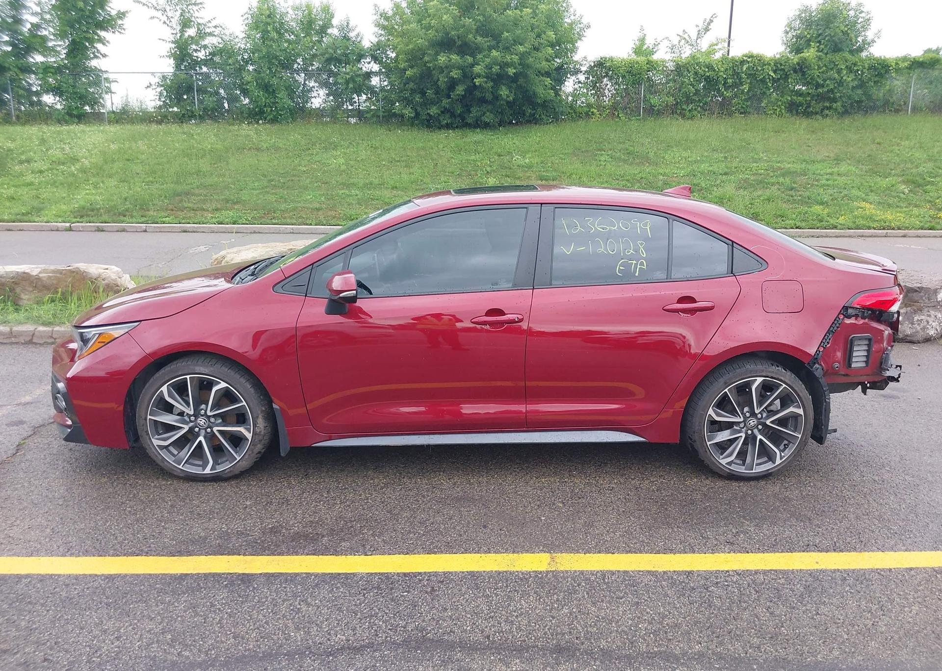 2022 TOYOTA COROLLA