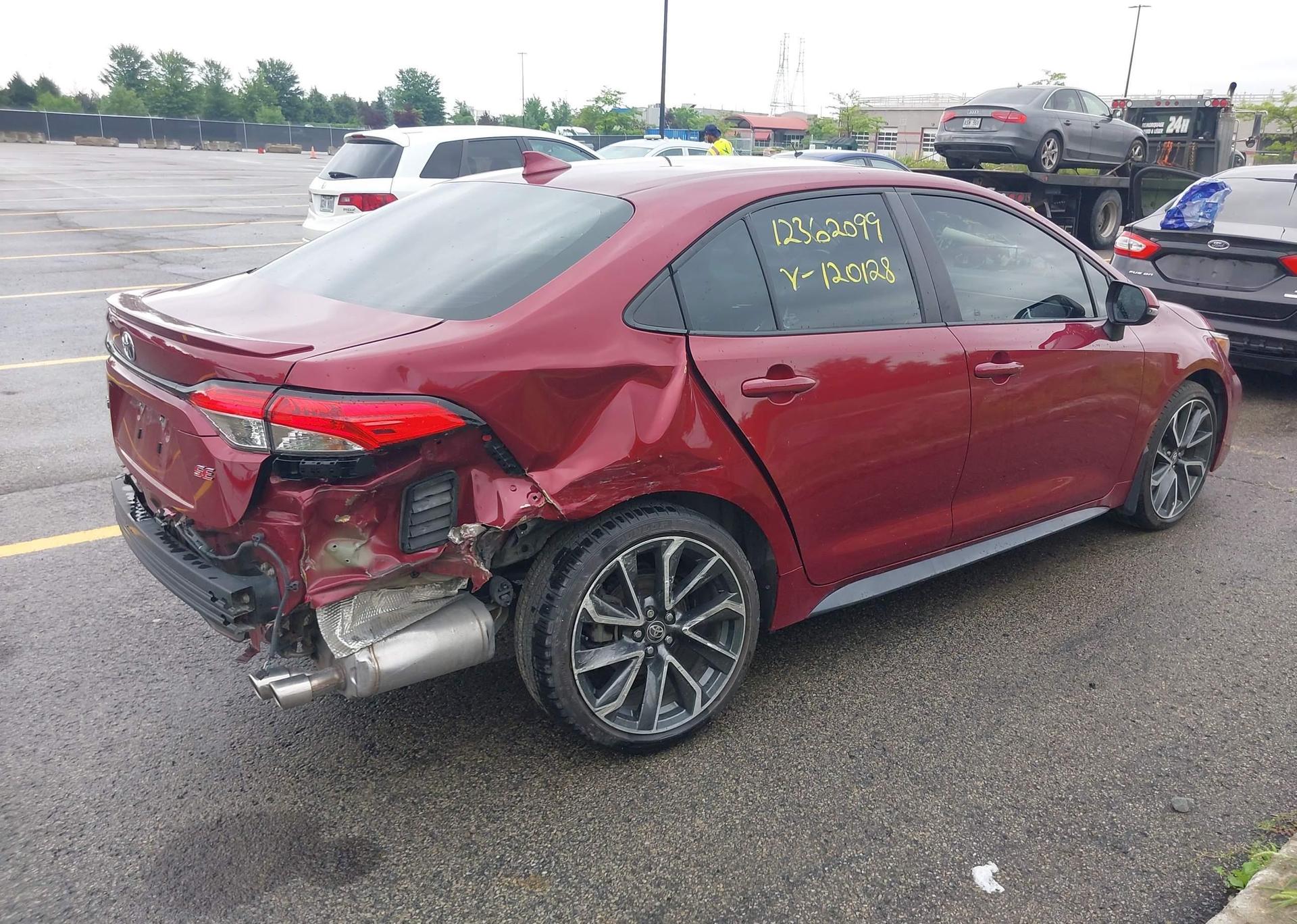 2022 TOYOTA COROLLA