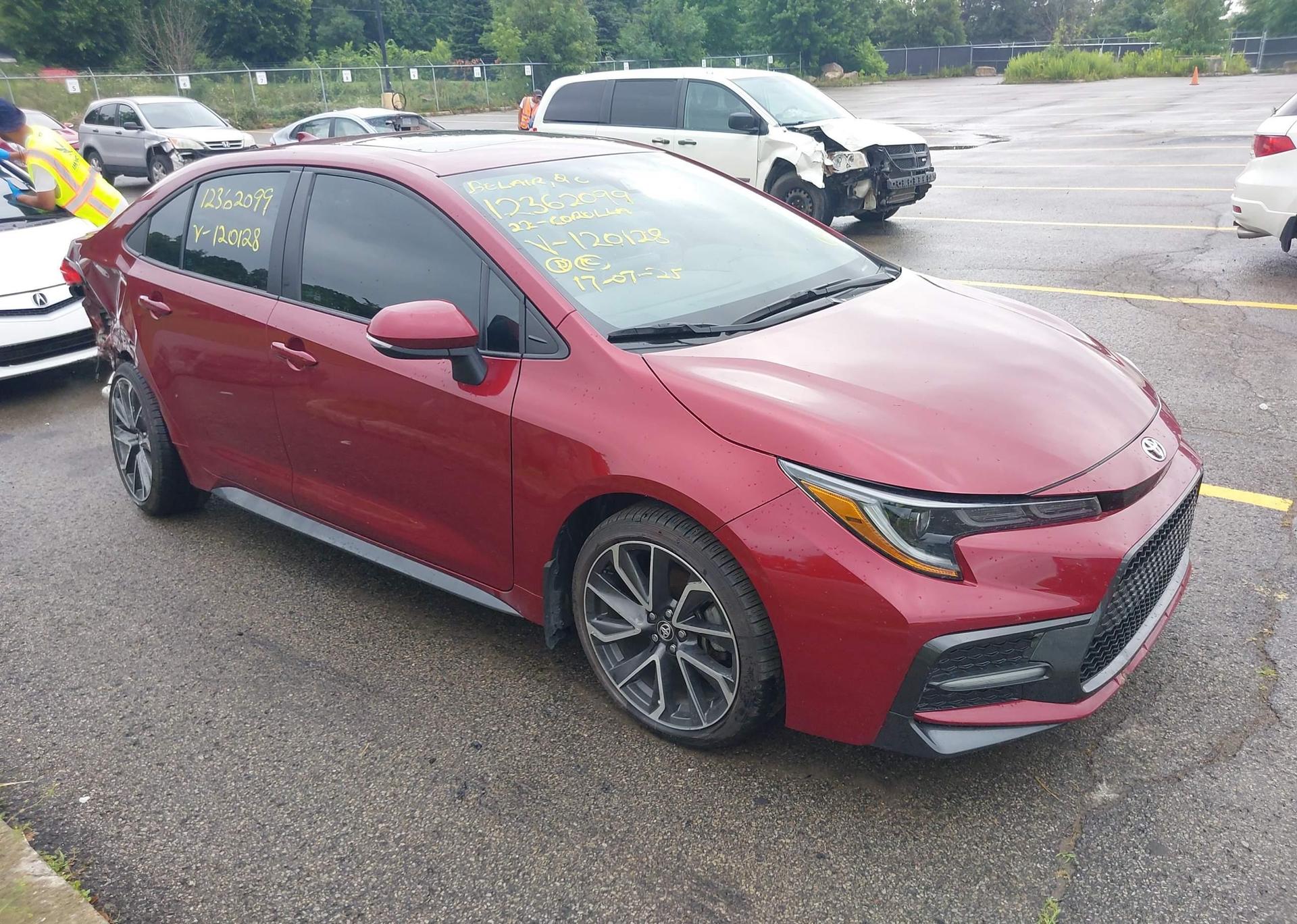 2022 TOYOTA COROLLA