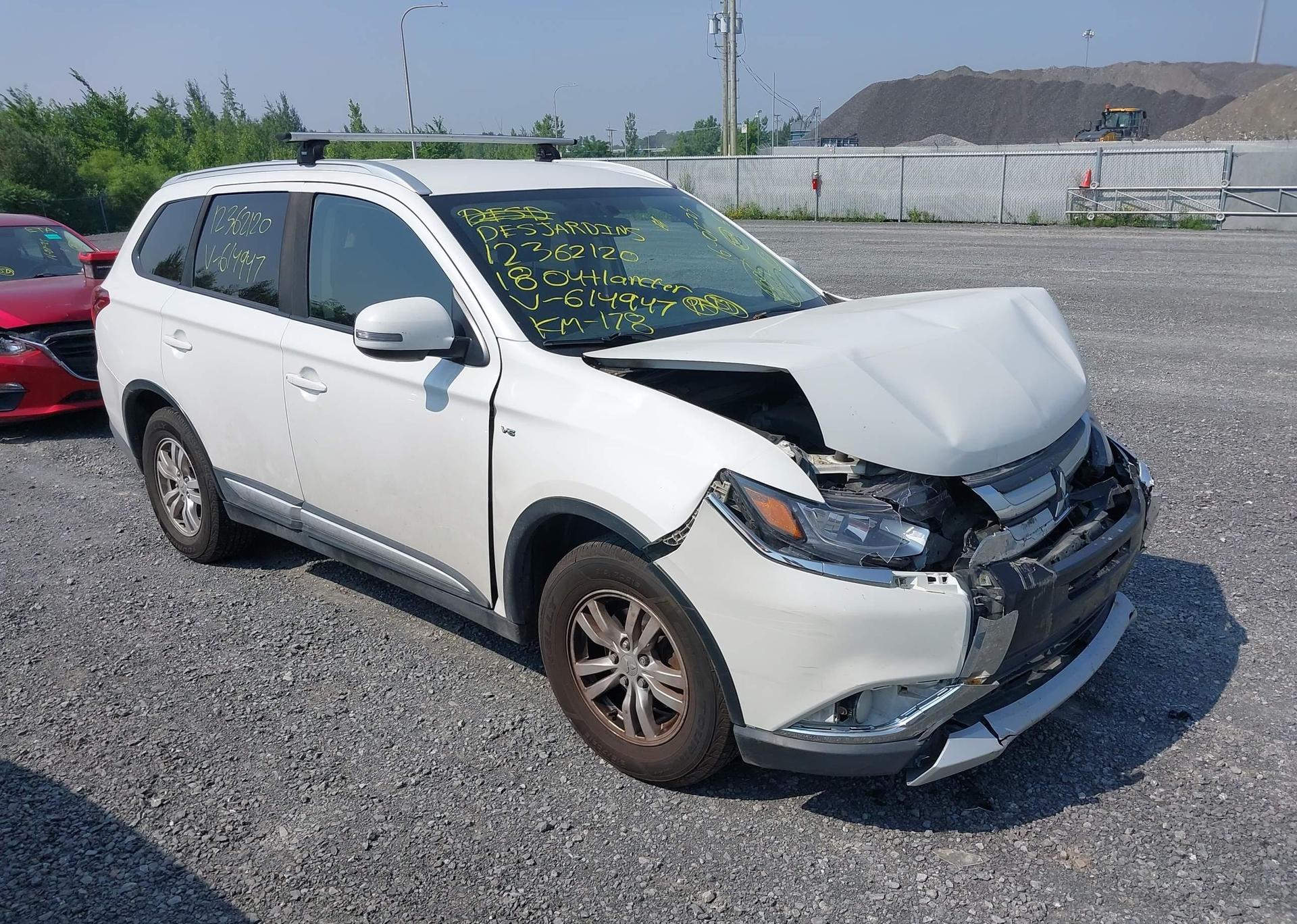 2018 MITSUBISHI OUTLANDER SE