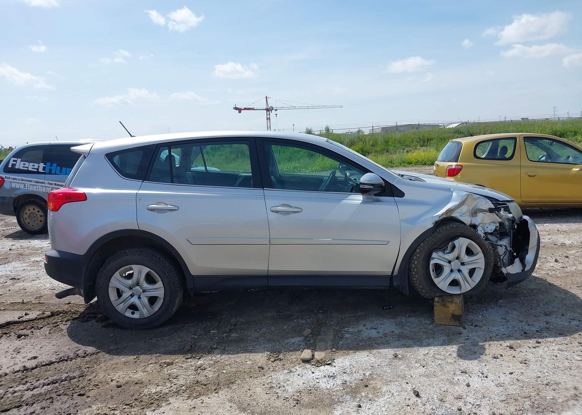 2014 TOYOTA RAV4 LE
