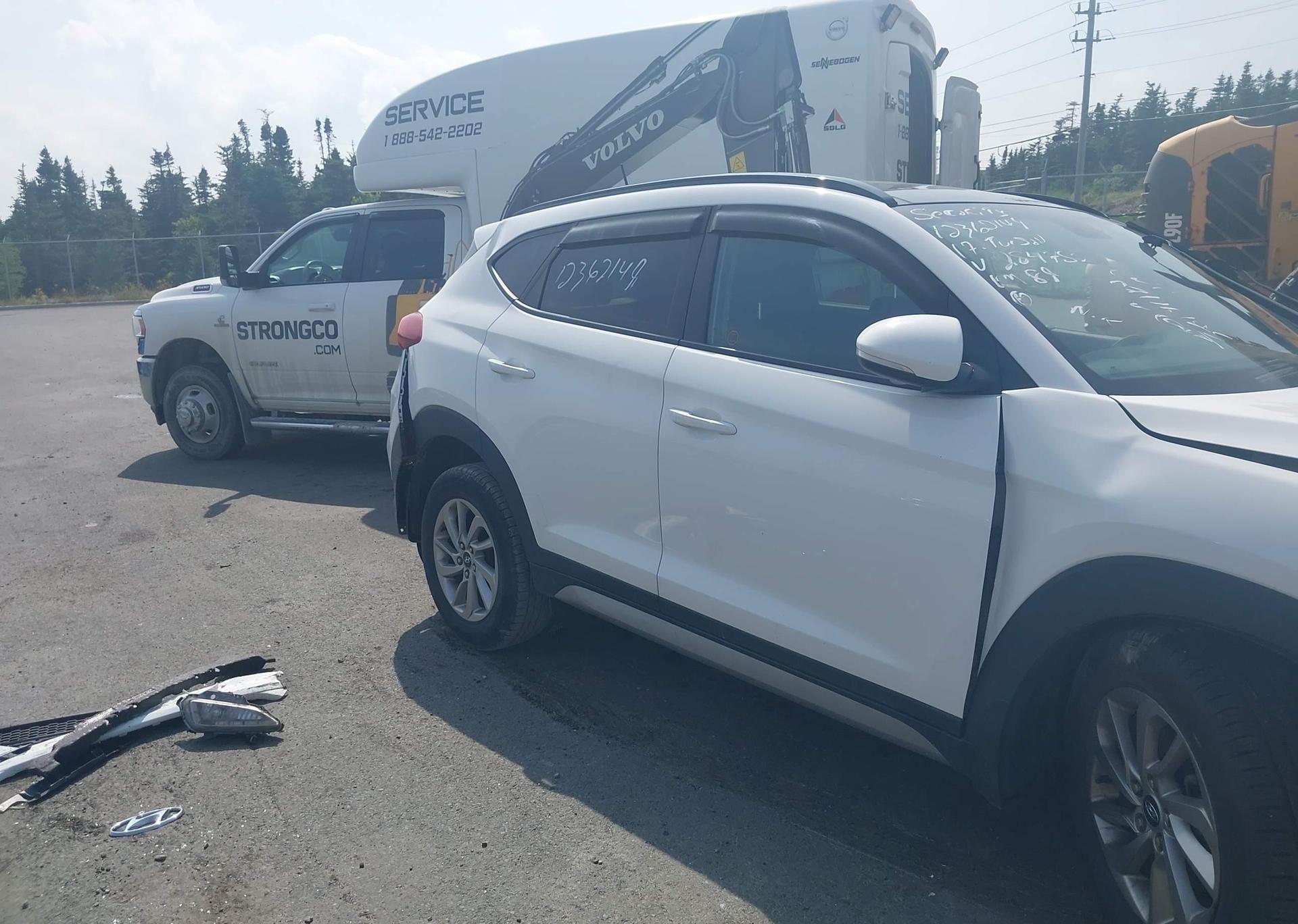 2017 HYUNDAI TUCSON SE