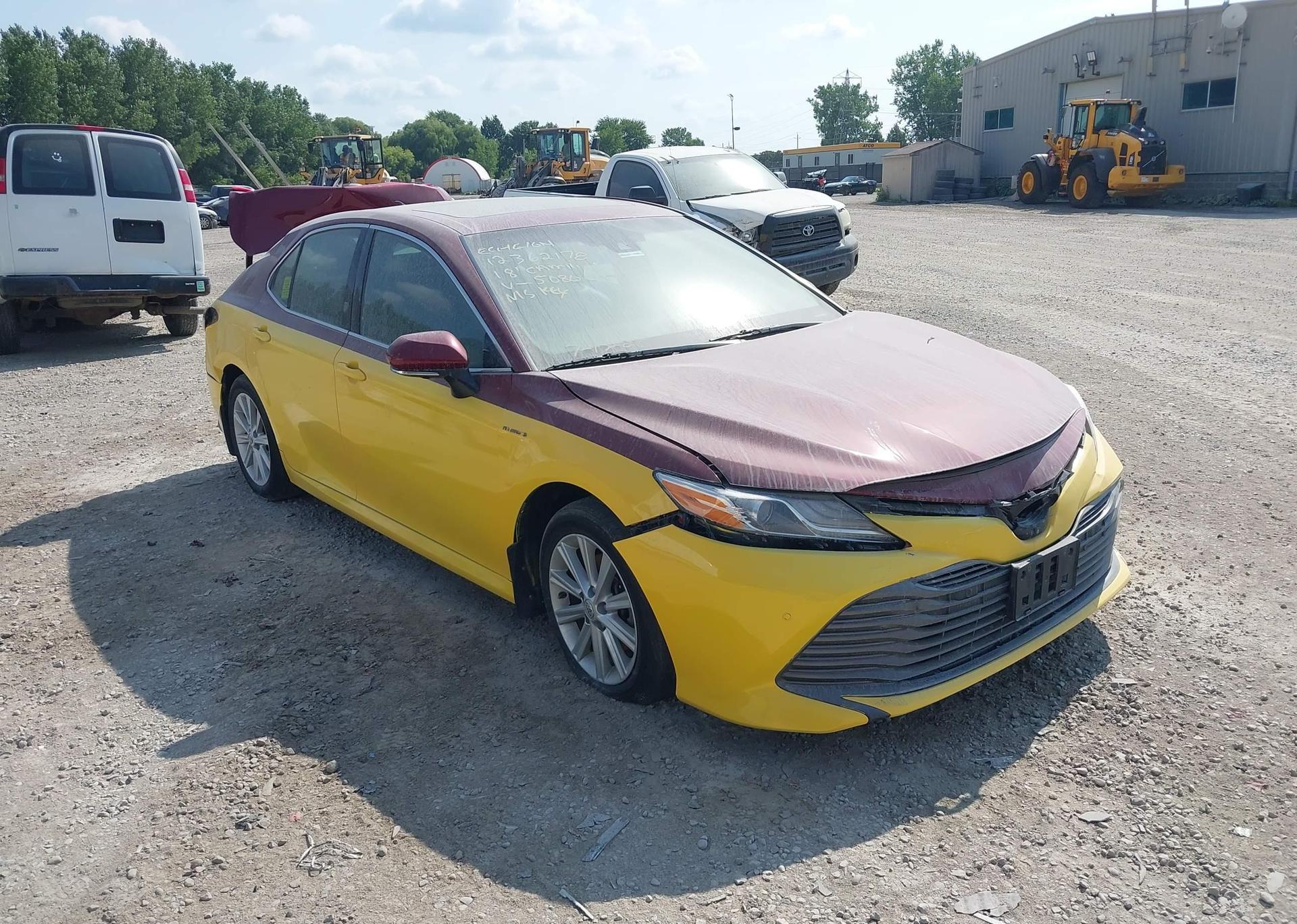 2018 TOYOTA CAMRY HYBRID
