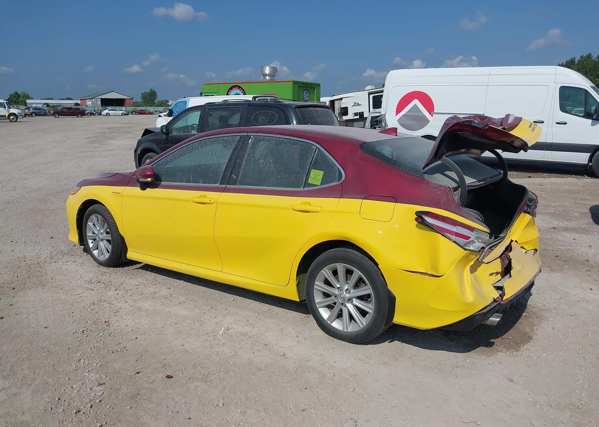 2018 TOYOTA CAMRY HYBRID
