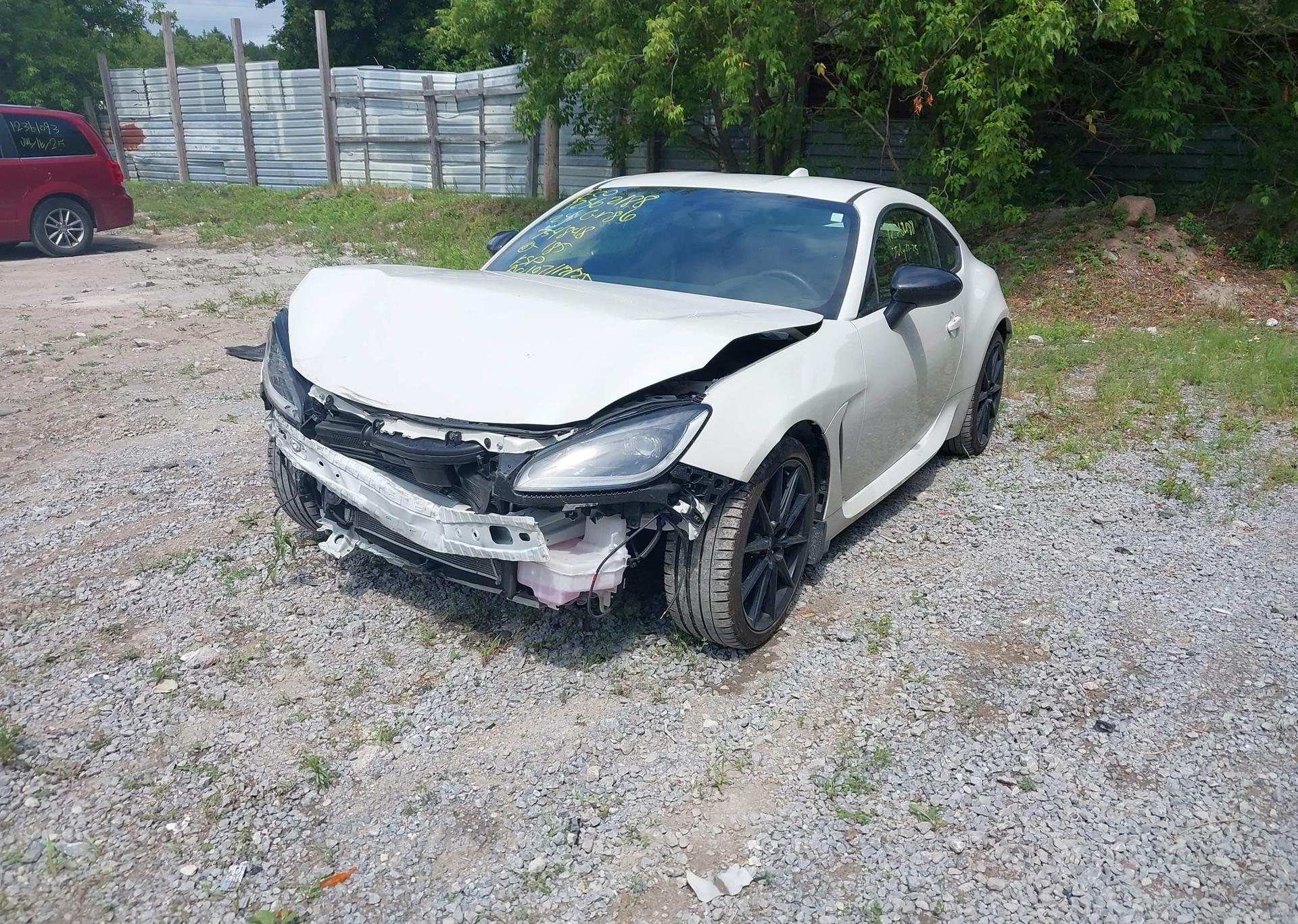 2024 TOYOTA GR86 PREMIUM