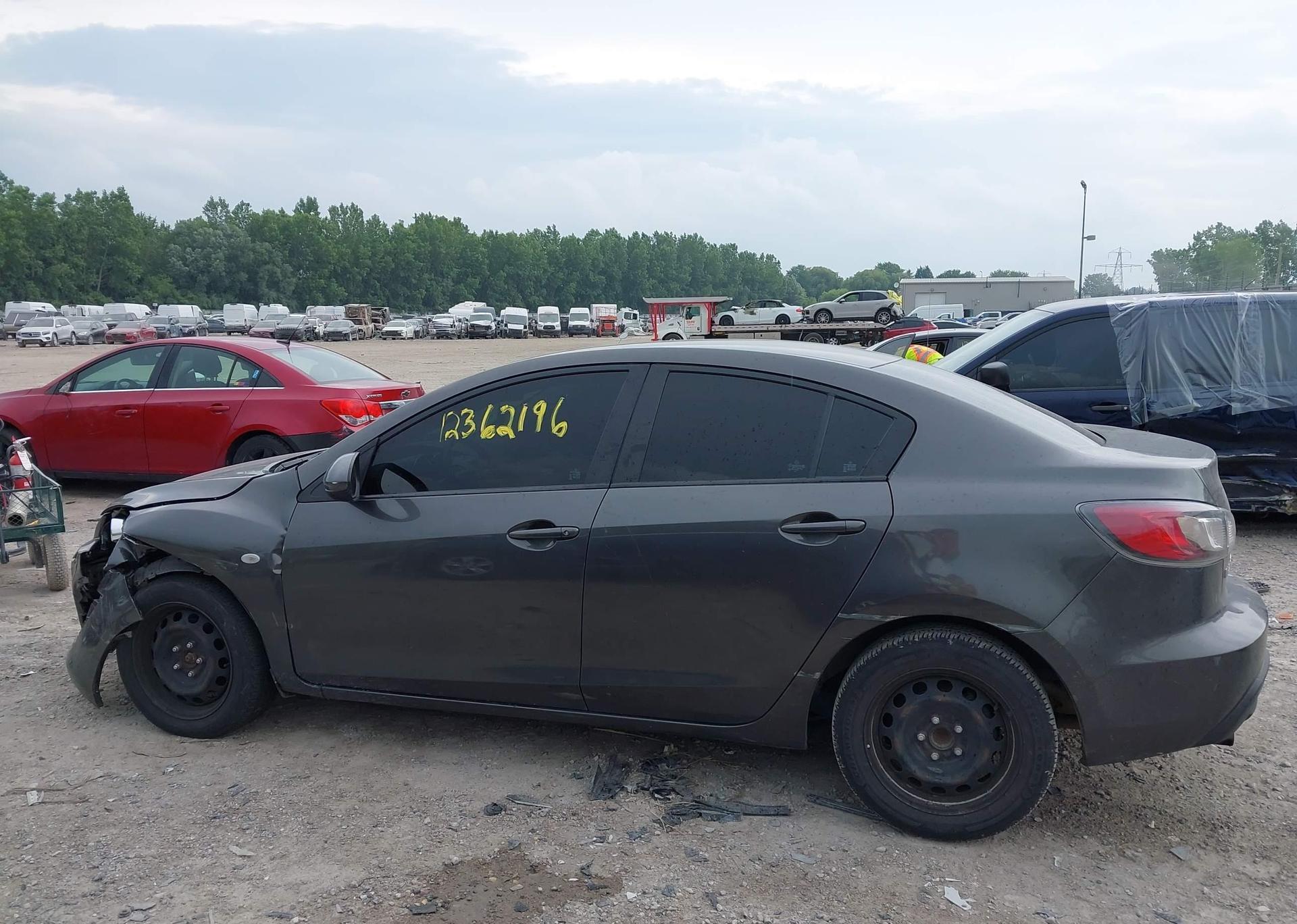 2010 MAZDA MAZDA3
