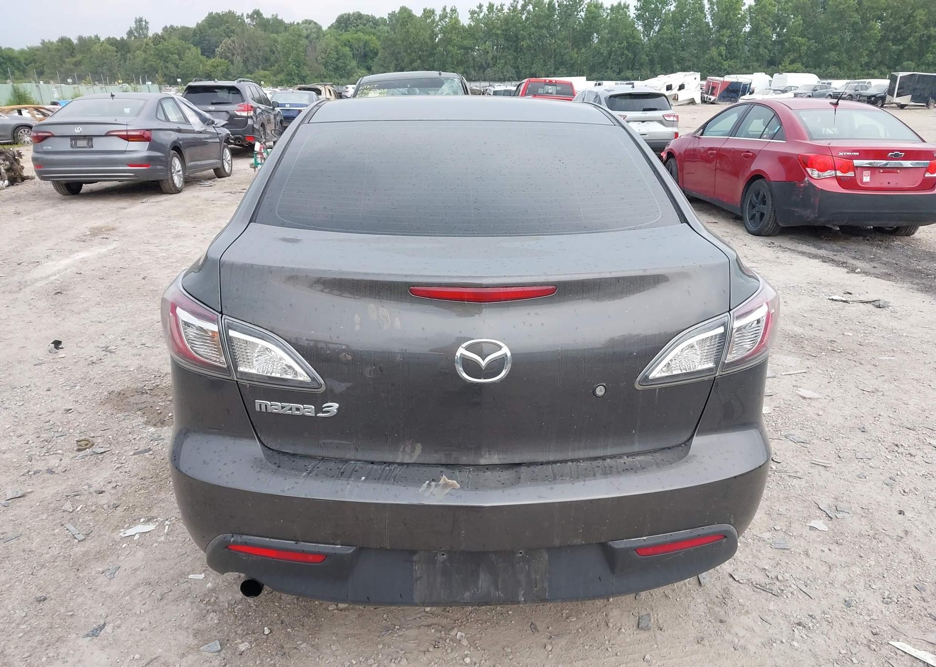 2010 MAZDA MAZDA3