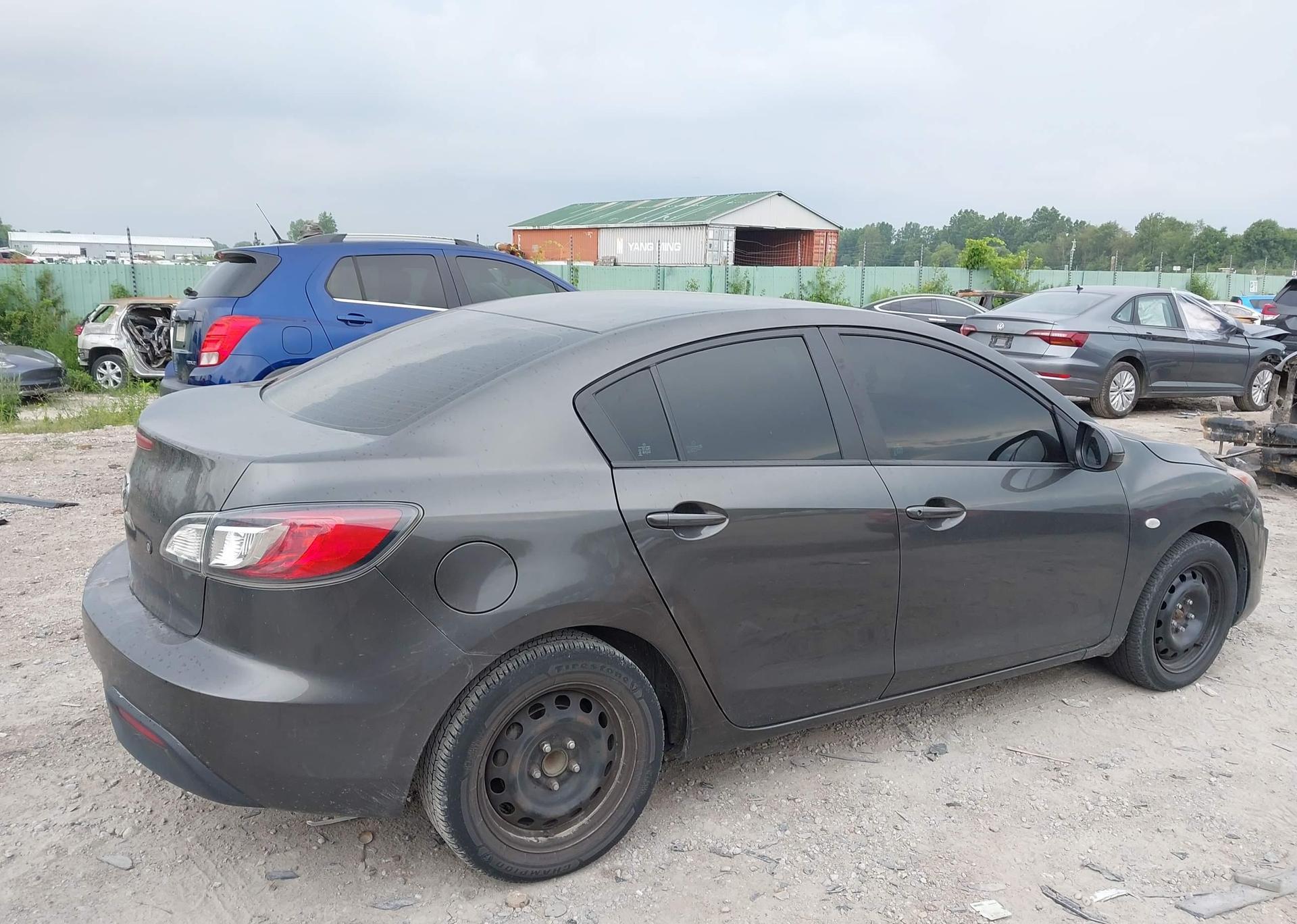 2010 MAZDA MAZDA3