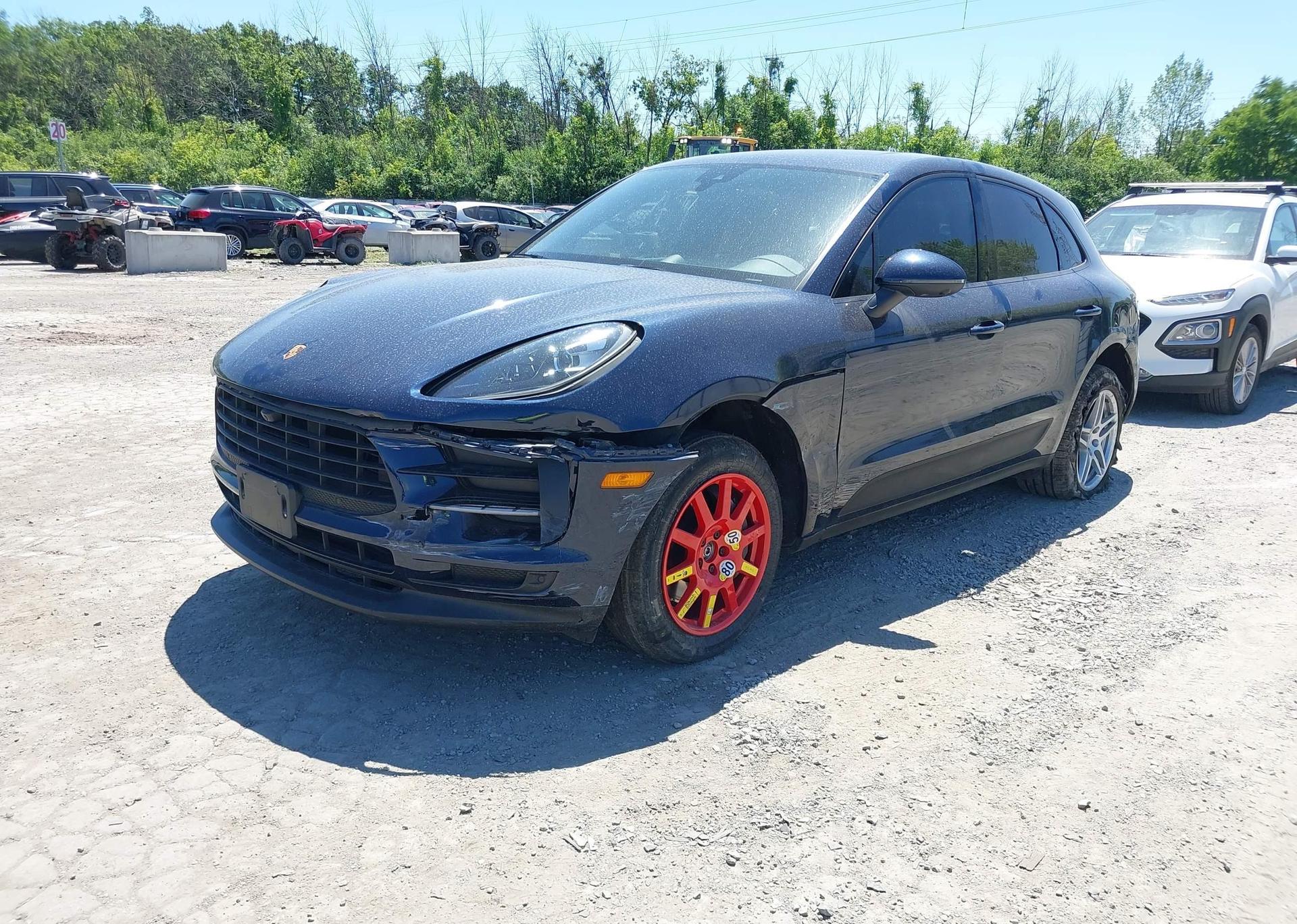 2021 PORSCHE MACAN