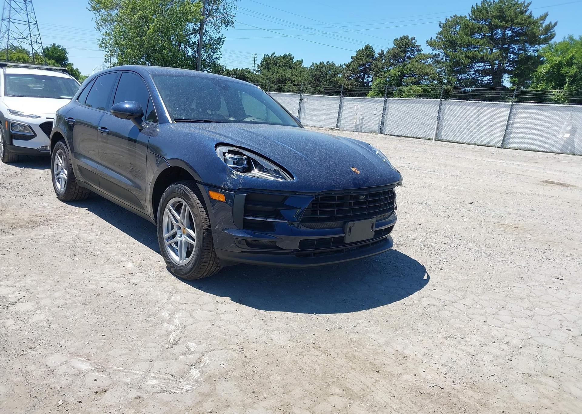 2021 PORSCHE MACAN