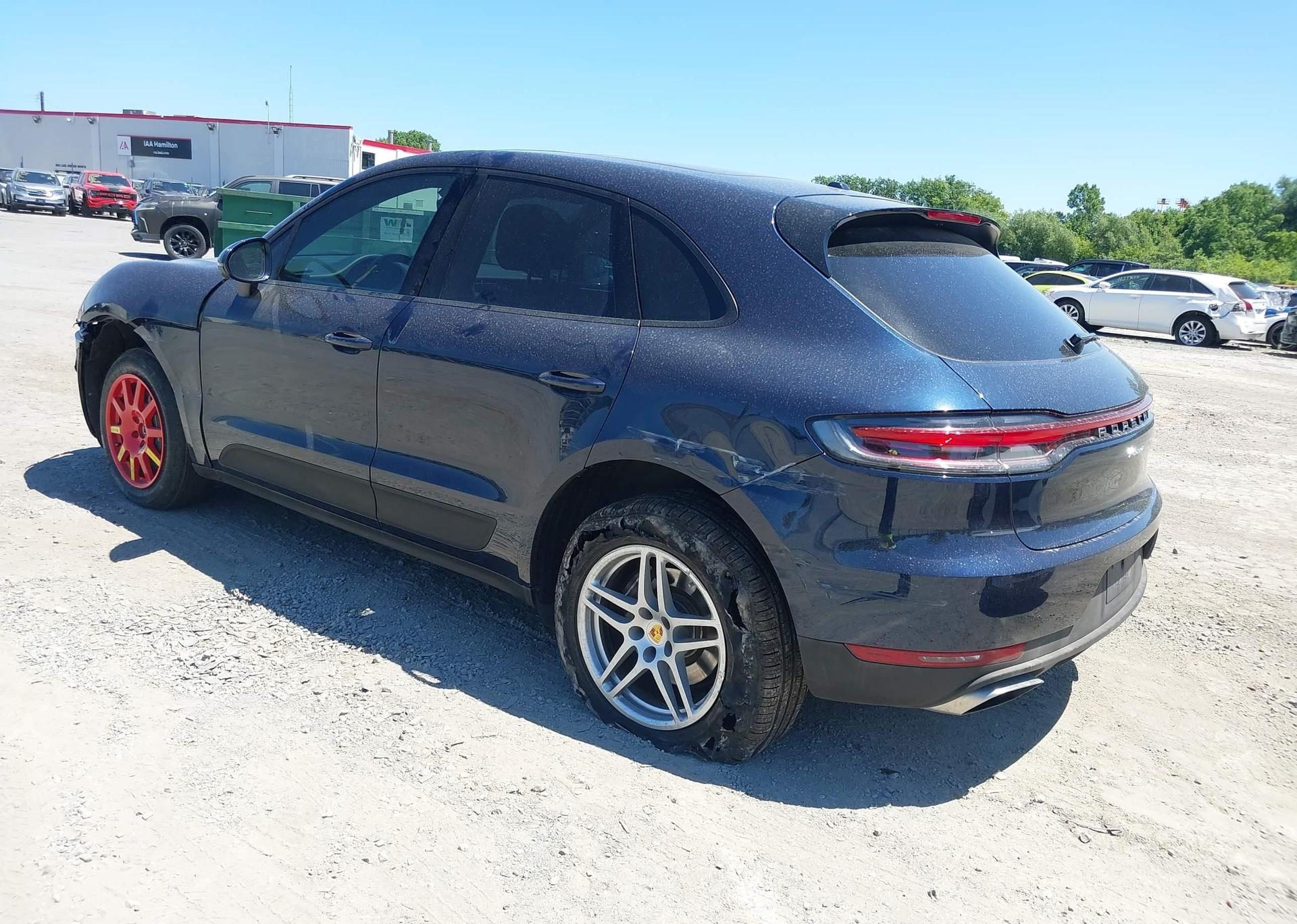 2021 PORSCHE MACAN