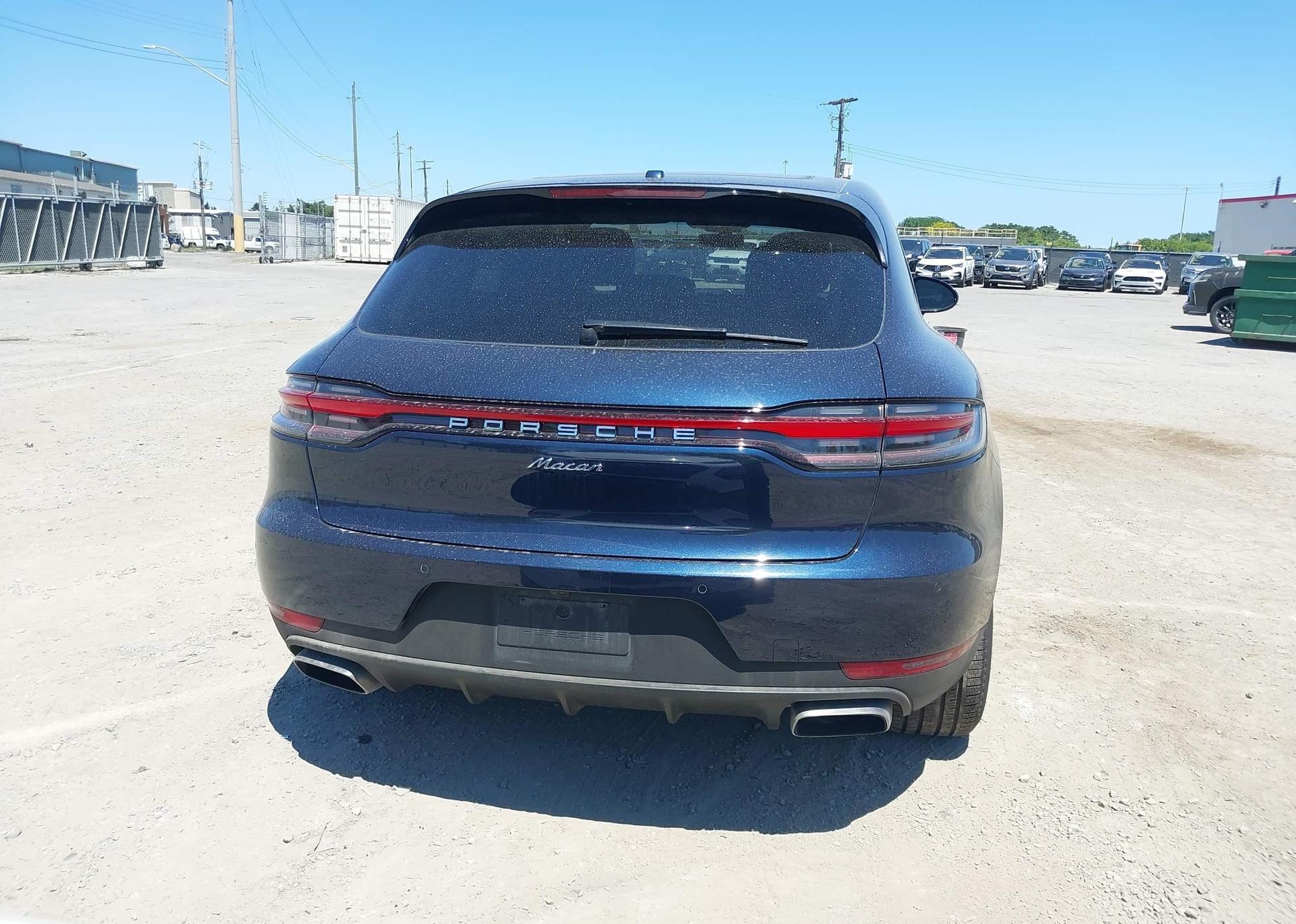 2021 PORSCHE MACAN