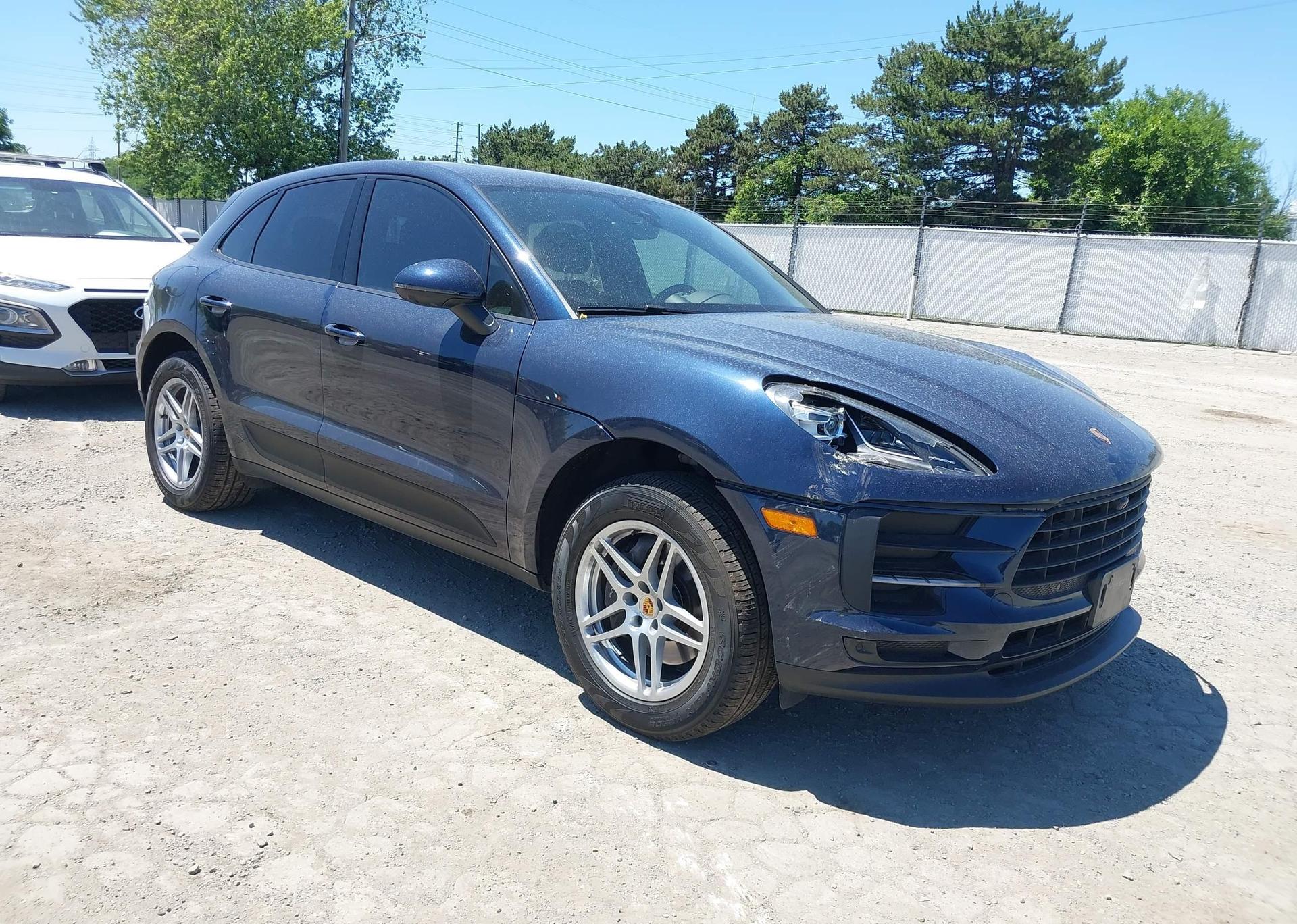 2021 PORSCHE MACAN