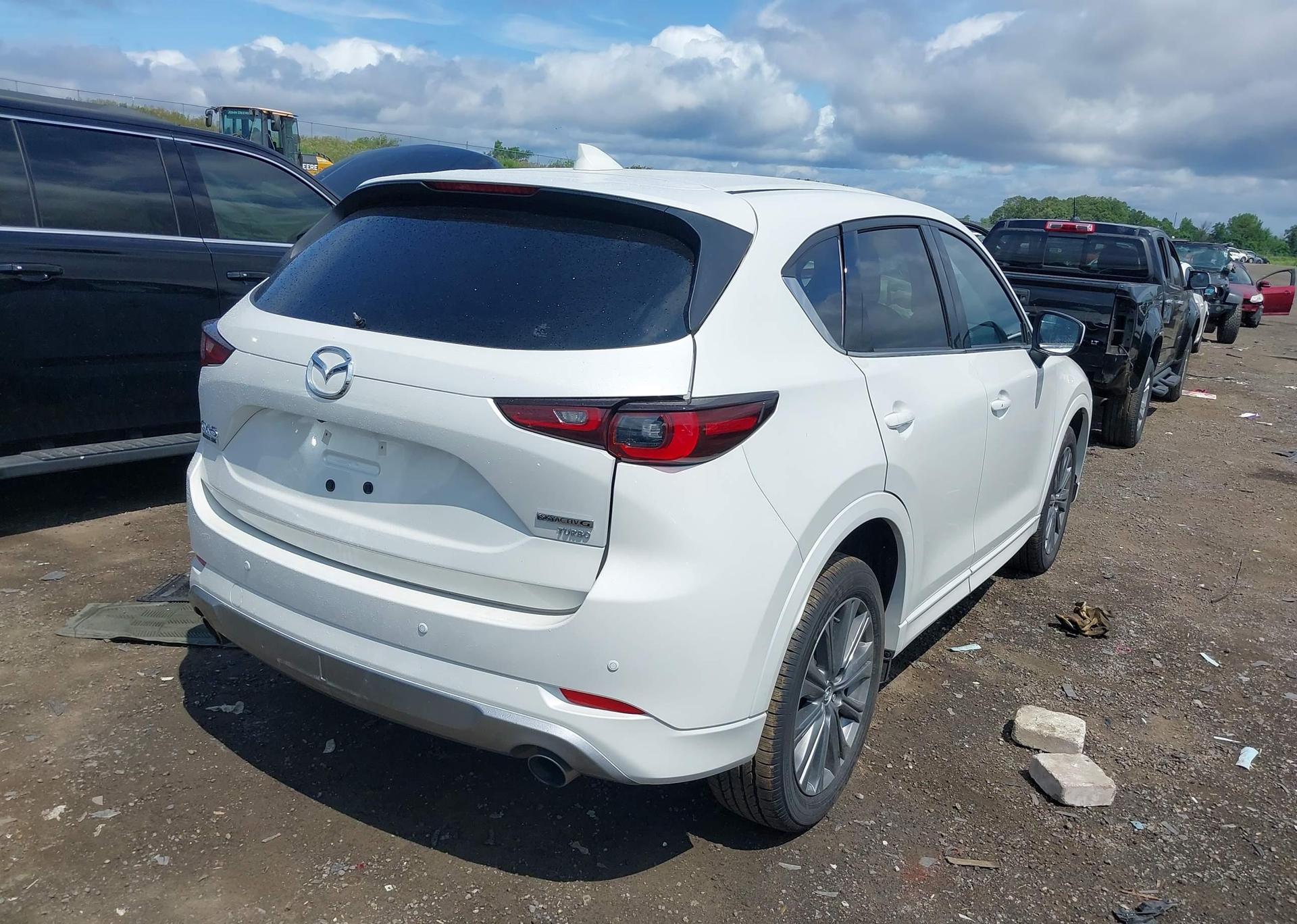 2025 MAZDA CX-5 SIGNATURE