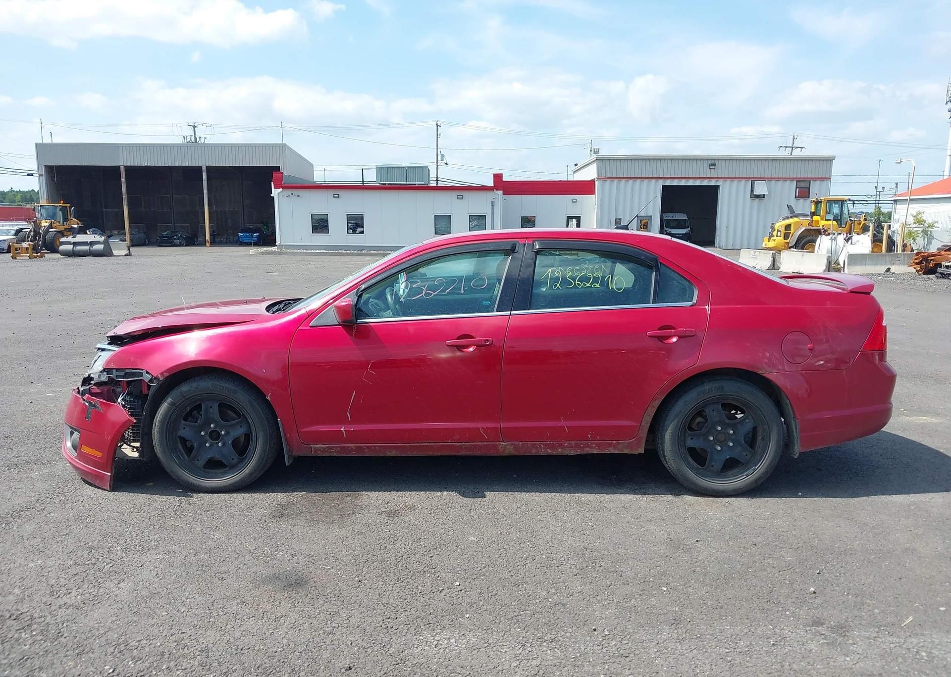 2011 FORD FUSION SE