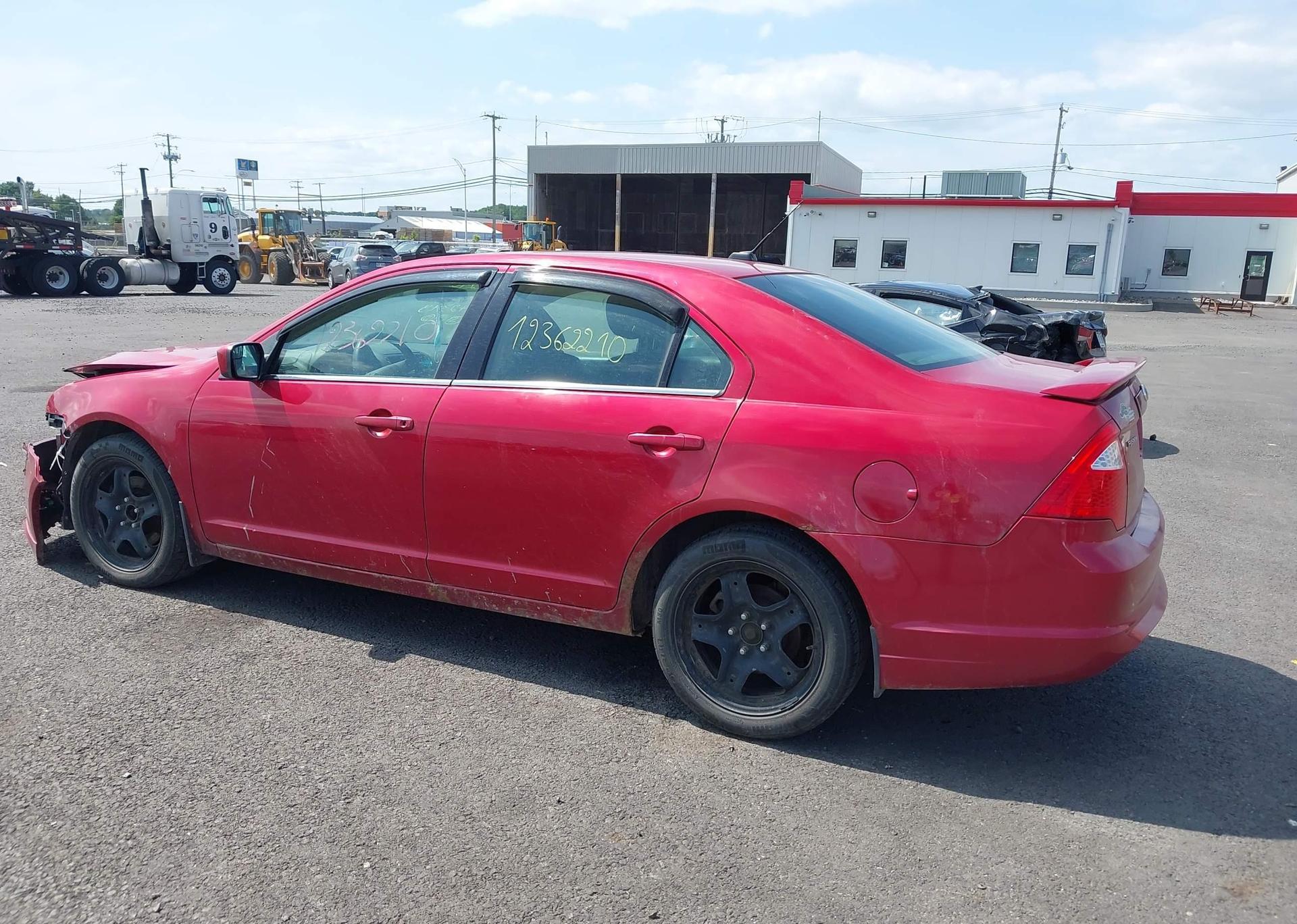 2011 FORD FUSION SE