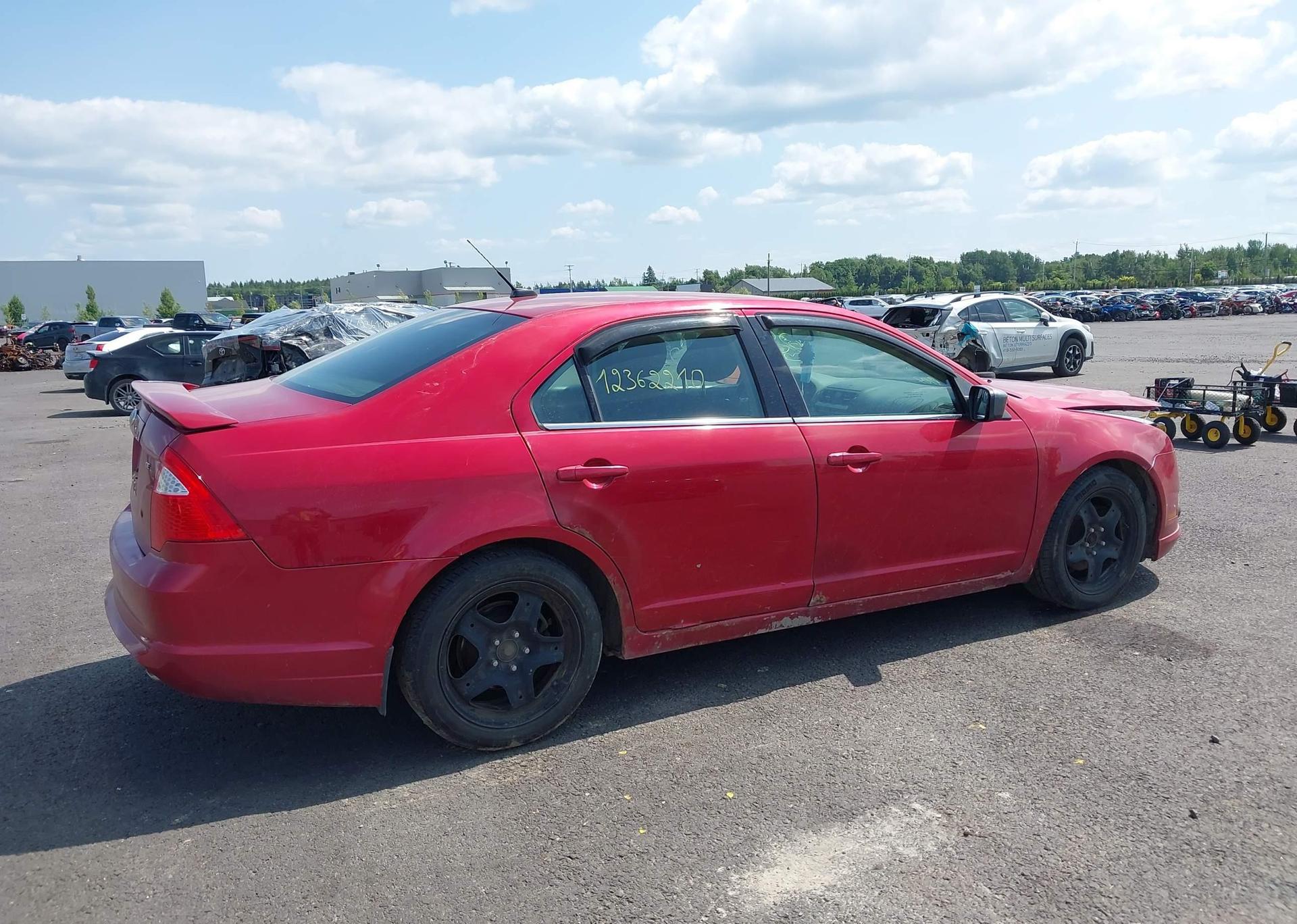 2011 FORD FUSION SE