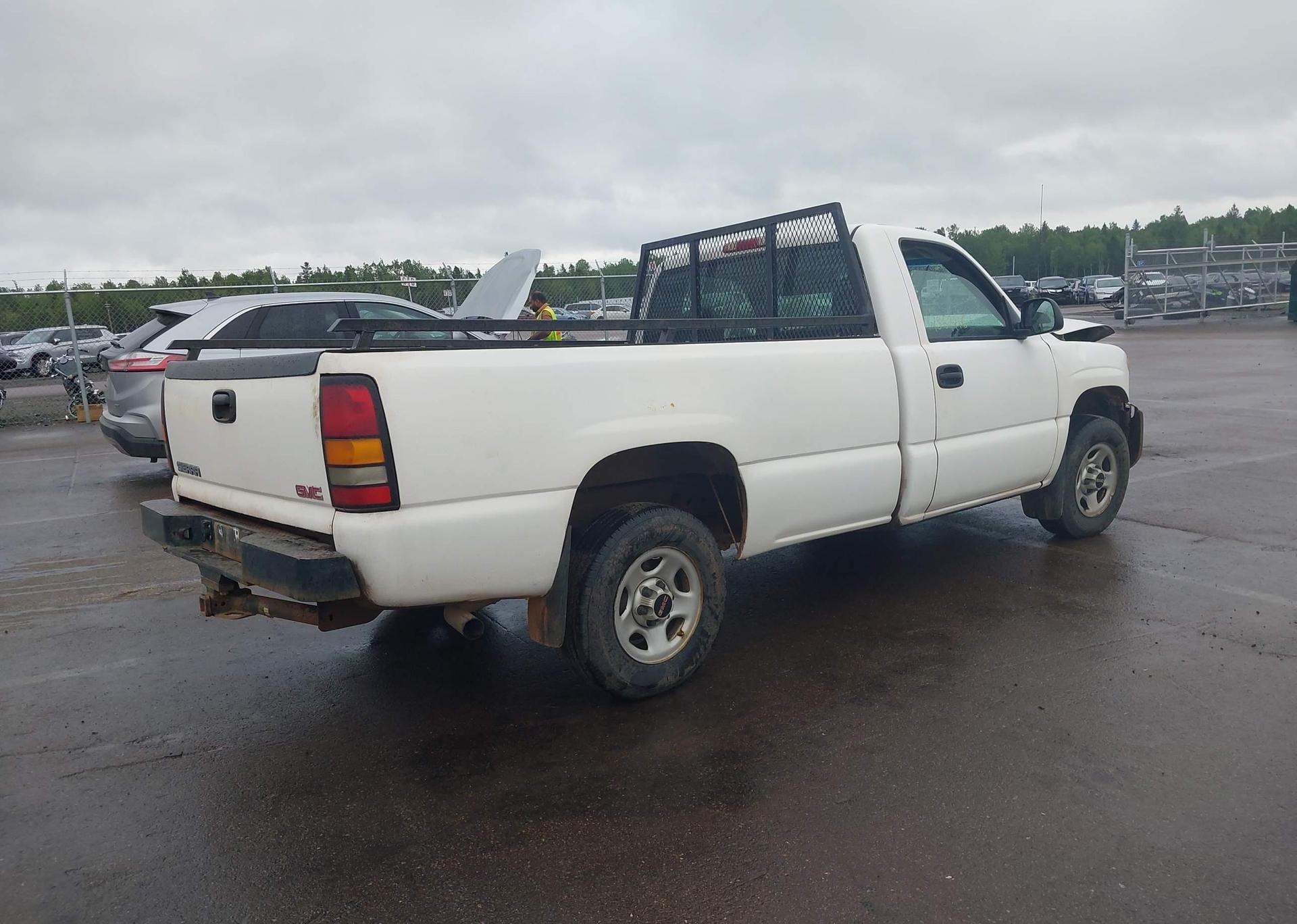 2004 GMC NEW SIERRA C1500