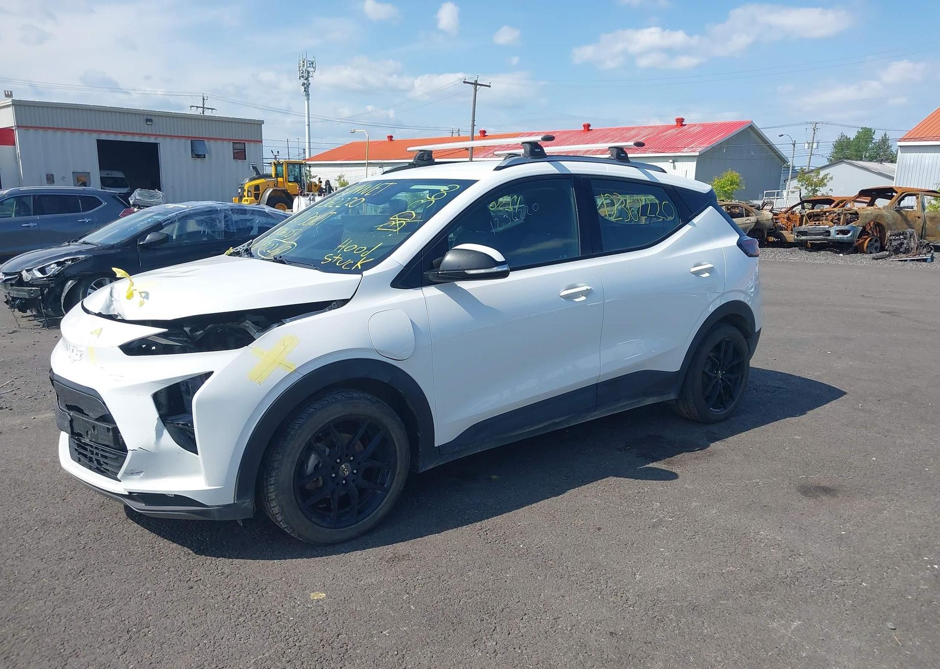 2022 CHEVROLET BOLT EUV LT