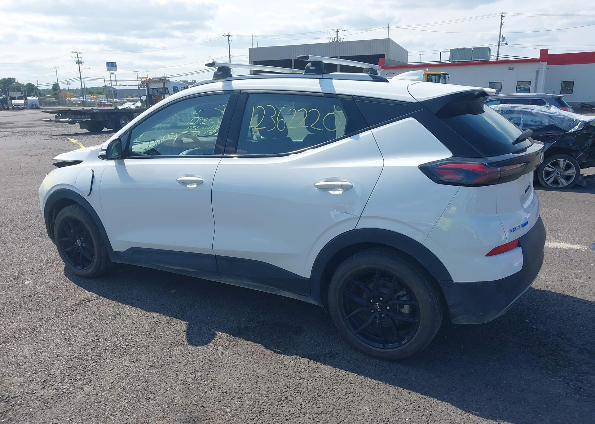 2022 CHEVROLET BOLT EUV LT