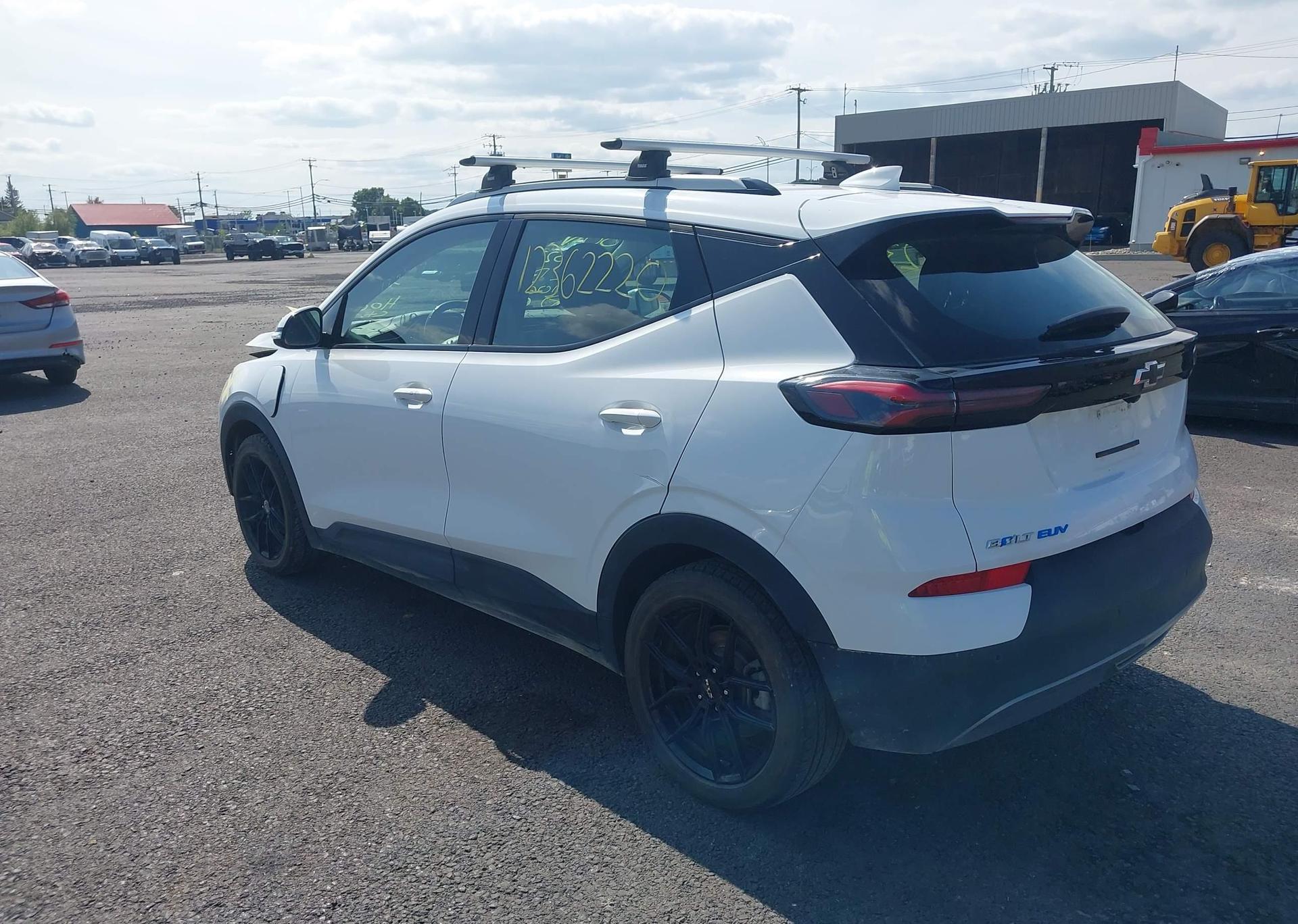 2022 CHEVROLET BOLT EUV LT