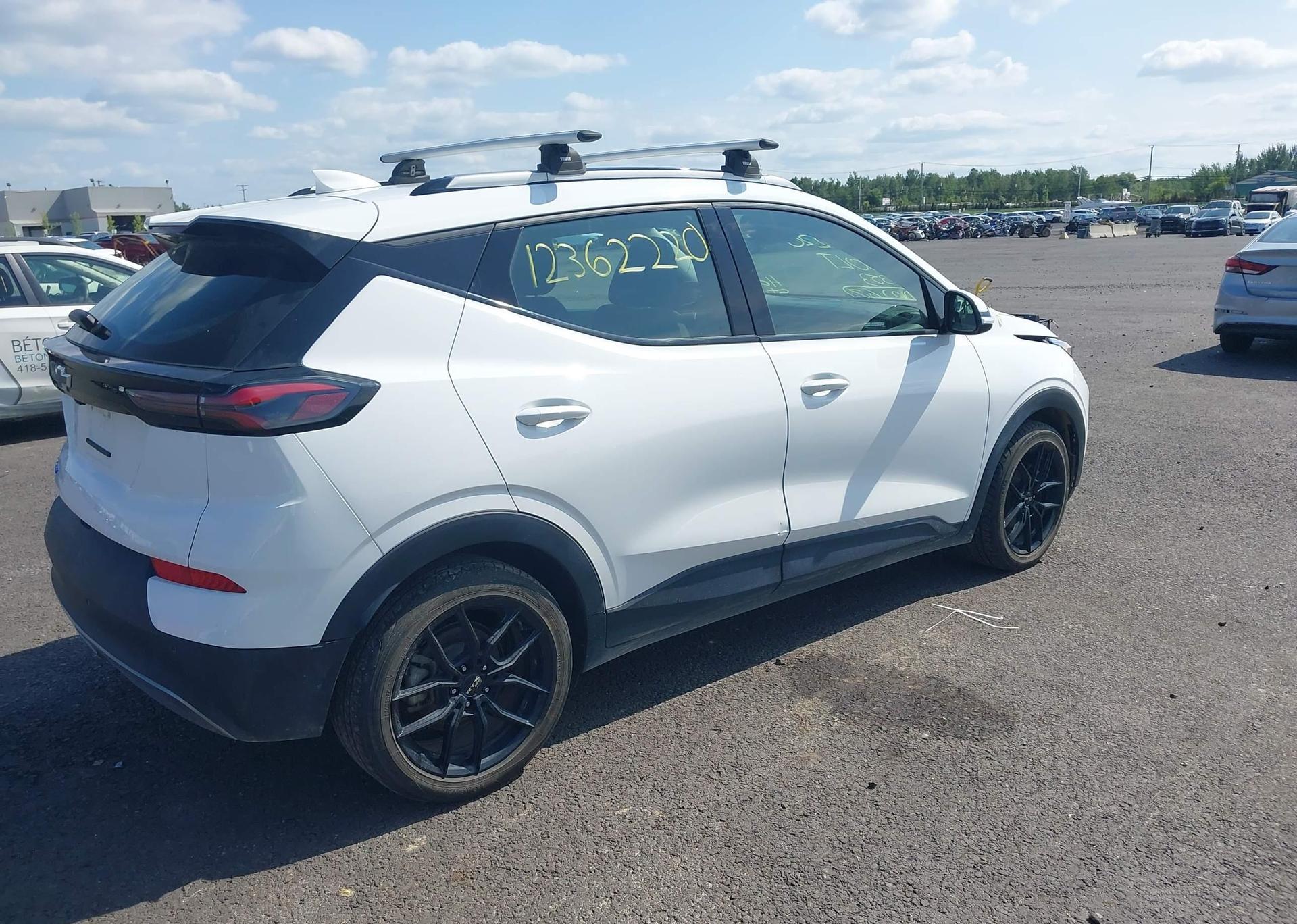2022 CHEVROLET BOLT EUV LT