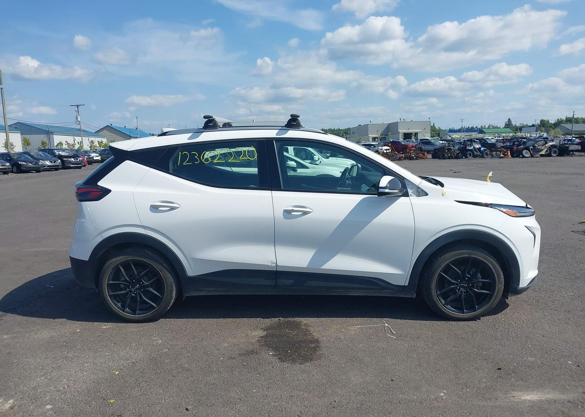 2022 CHEVROLET BOLT EUV LT