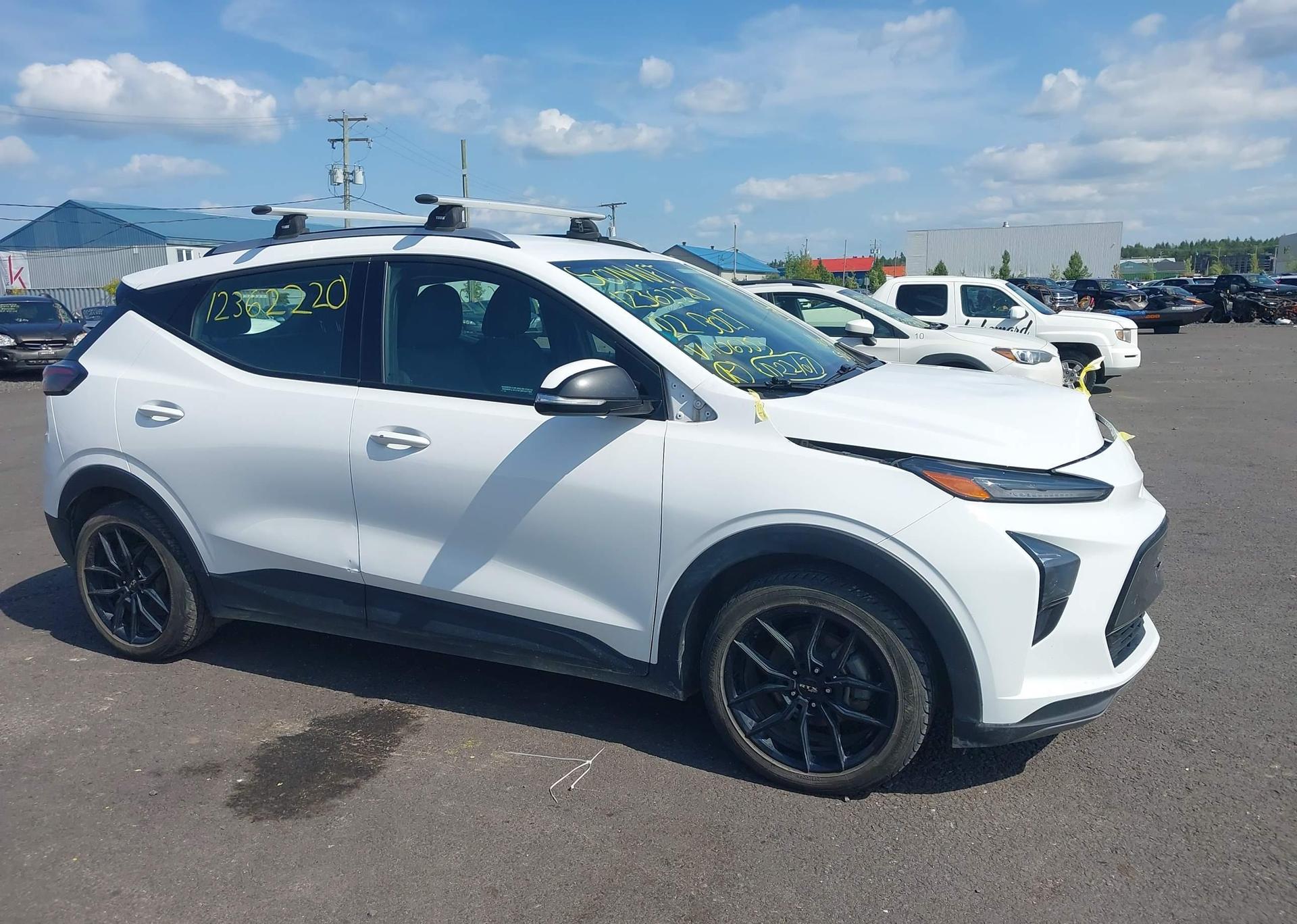 2022 CHEVROLET BOLT EUV LT