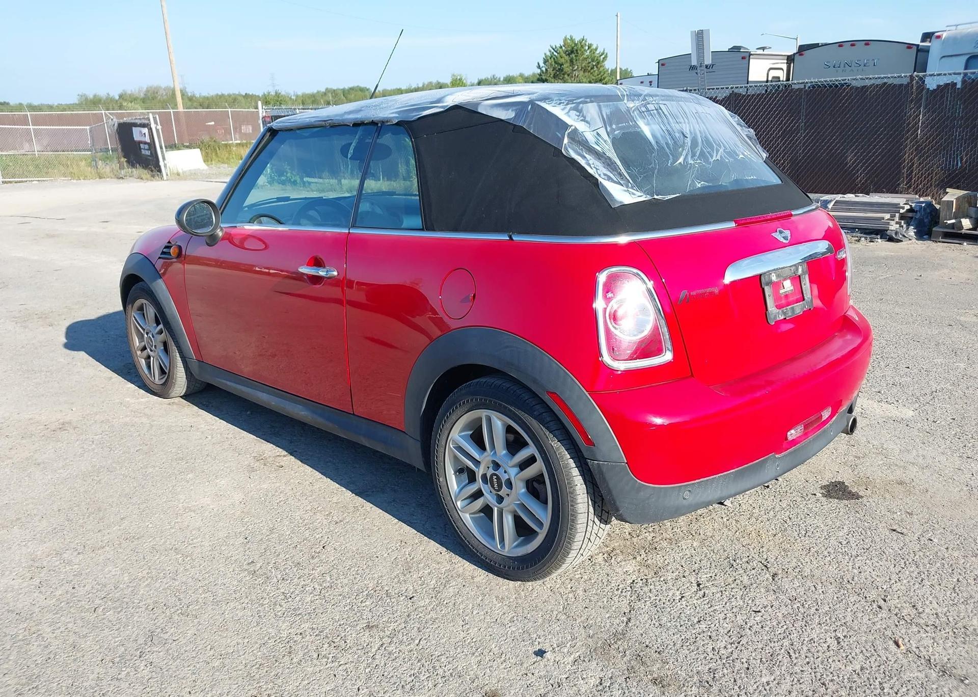 2015 MINI COOPER CONVERTIBLE