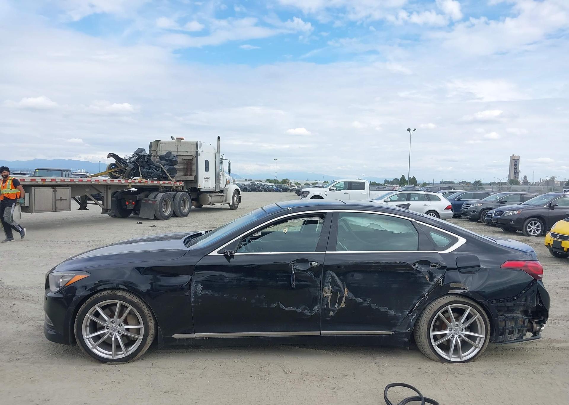 2015 HYUNDAI GENESIS 5.0 ULTIMATE