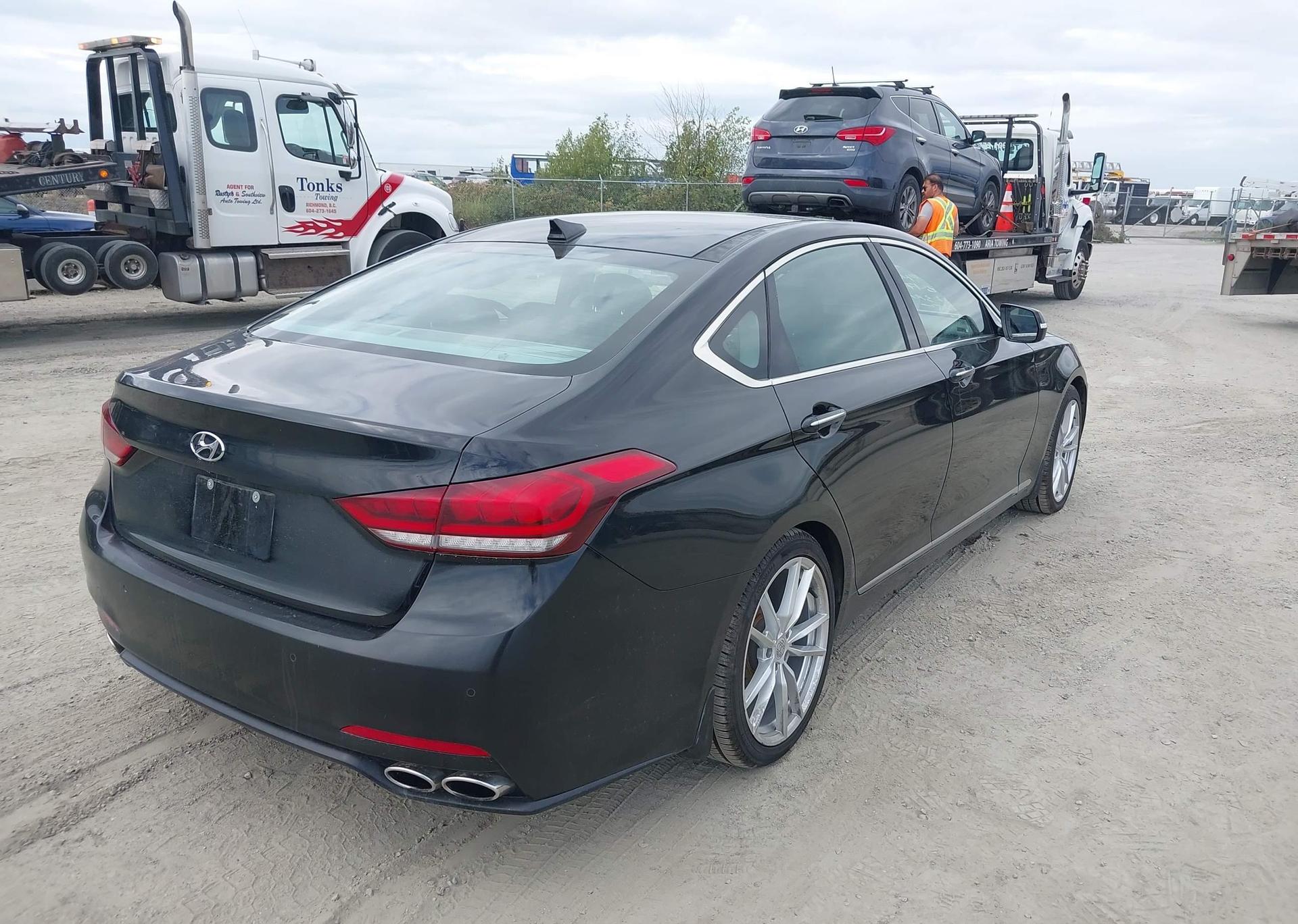 2015 HYUNDAI GENESIS 5.0 ULTIMATE