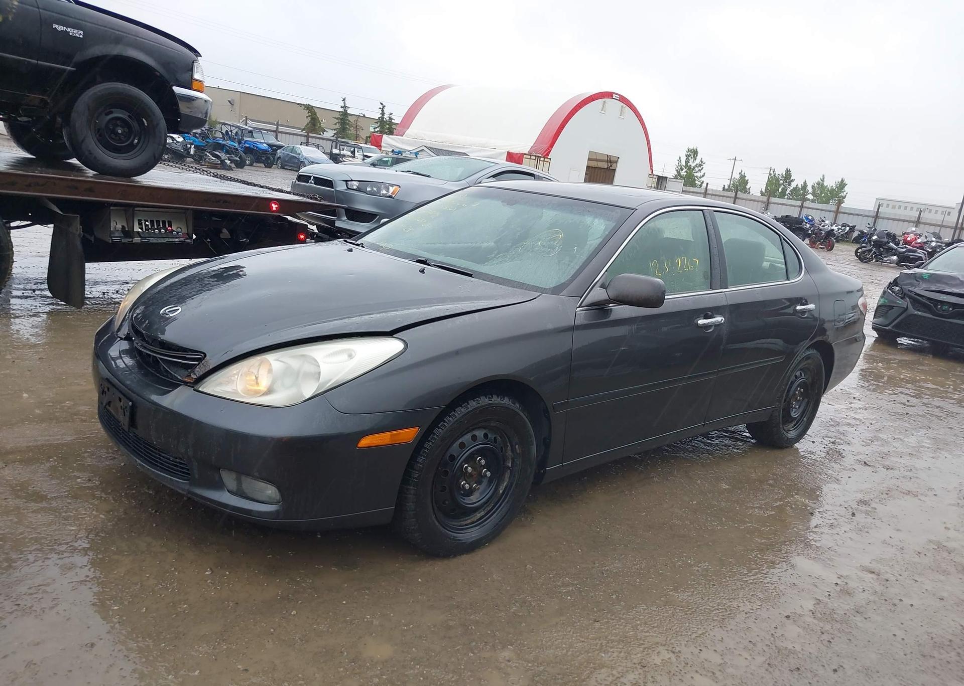 2004 LEXUS ES 330