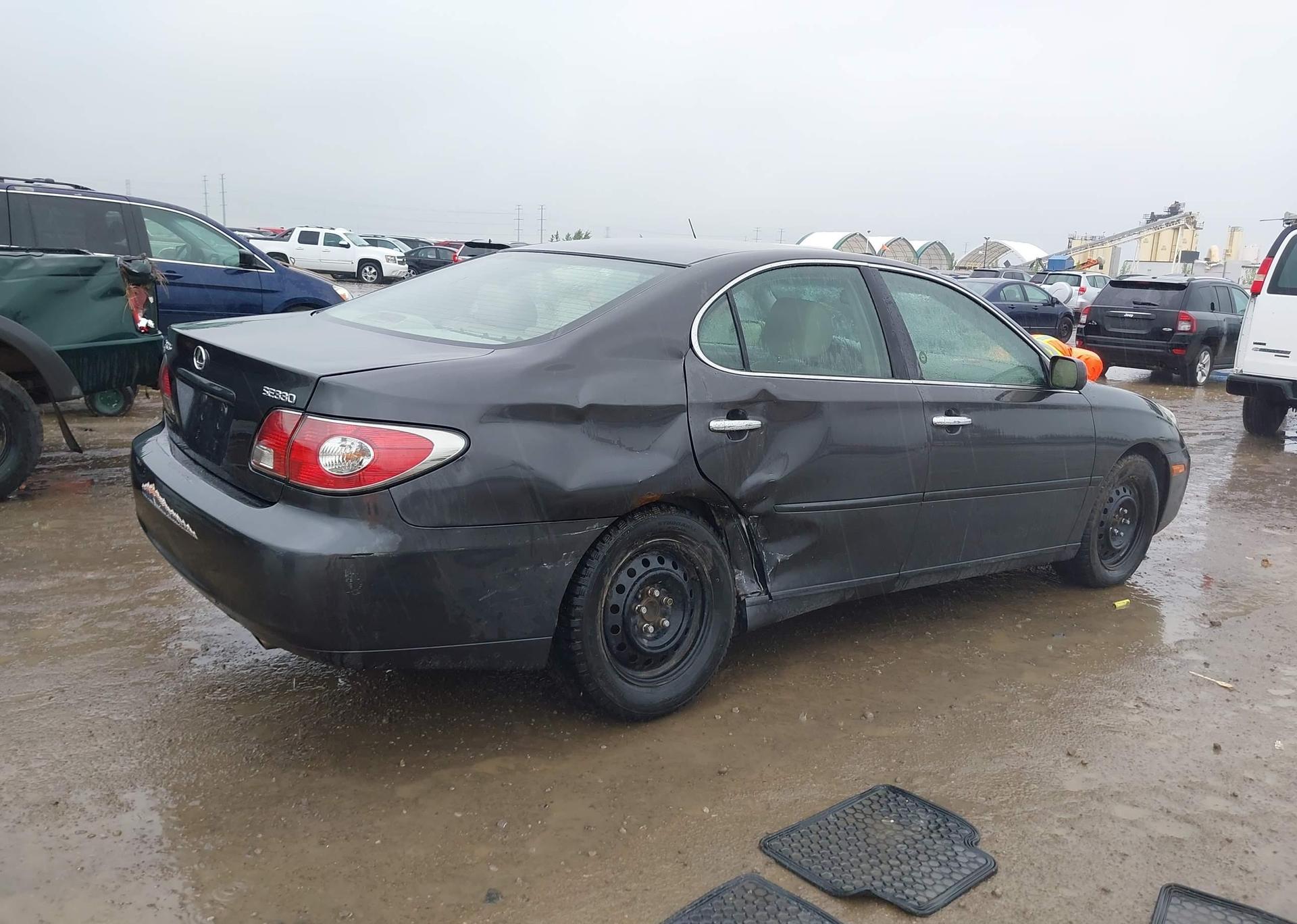2004 LEXUS ES 330