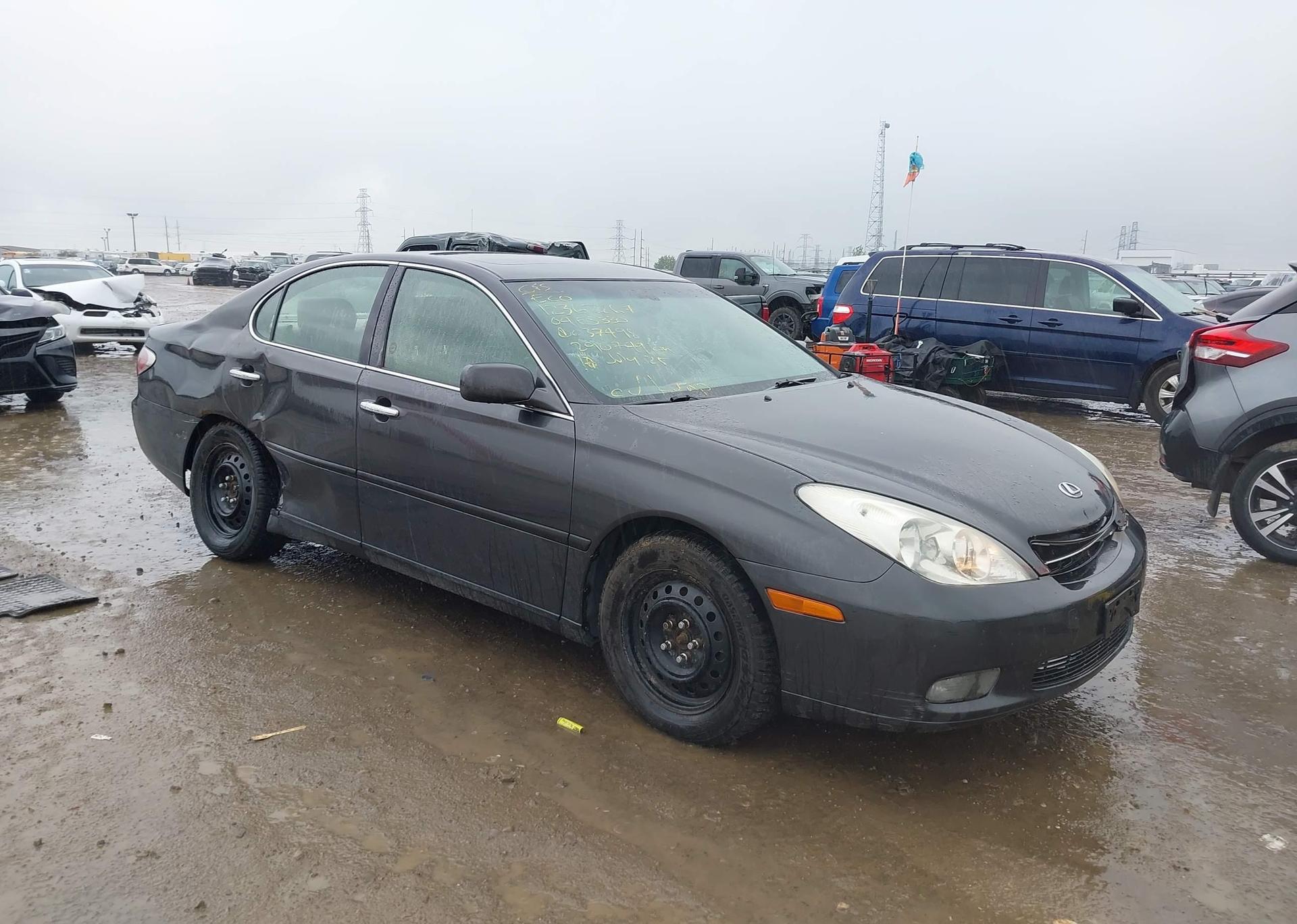 2004 LEXUS ES 330