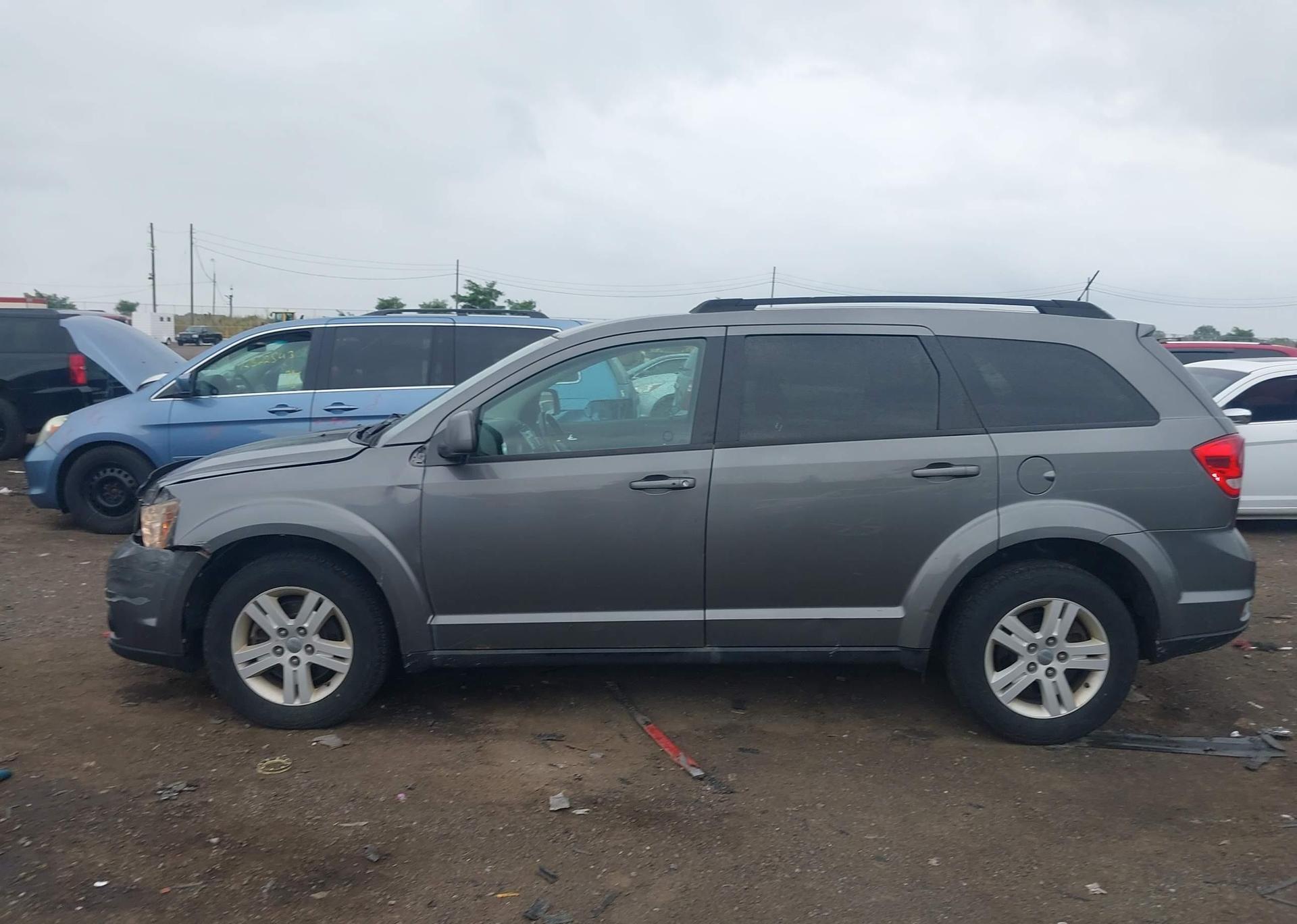 2012 DODGE JOURNEY SXT CREW