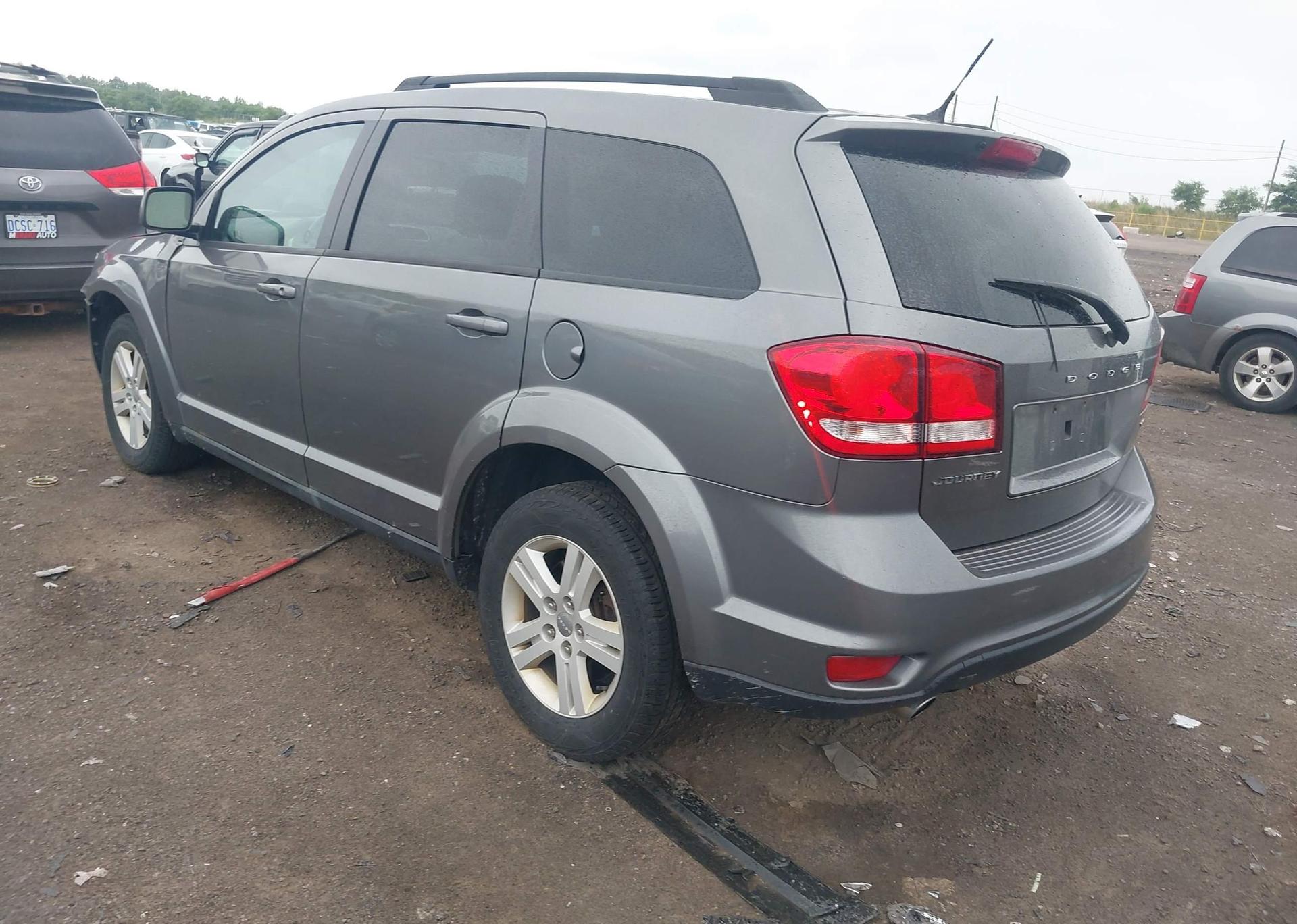 2012 DODGE JOURNEY SXT CREW