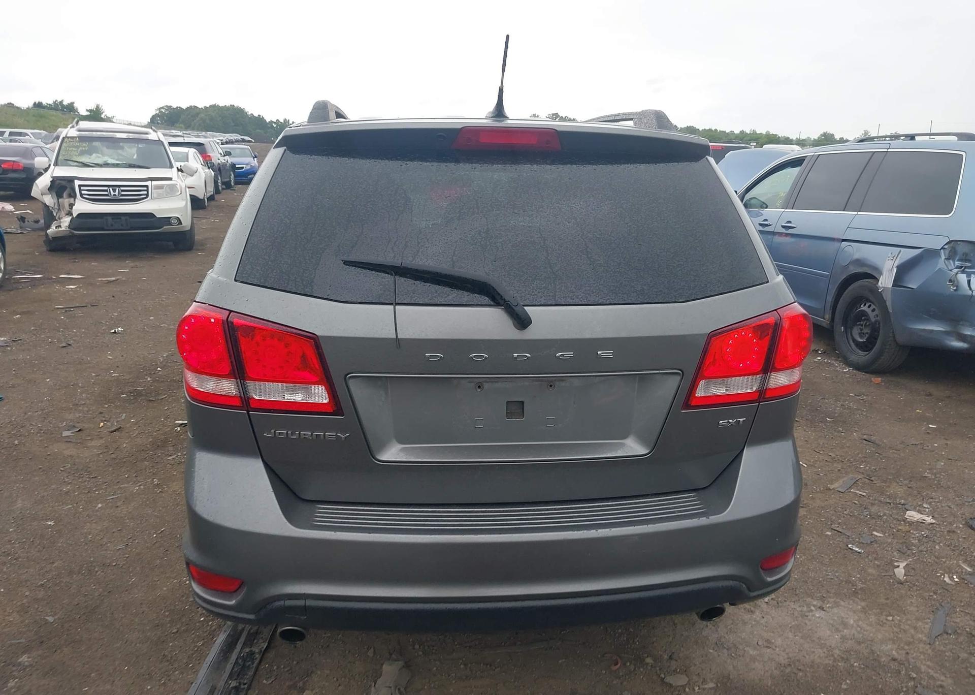 2012 DODGE JOURNEY SXT CREW