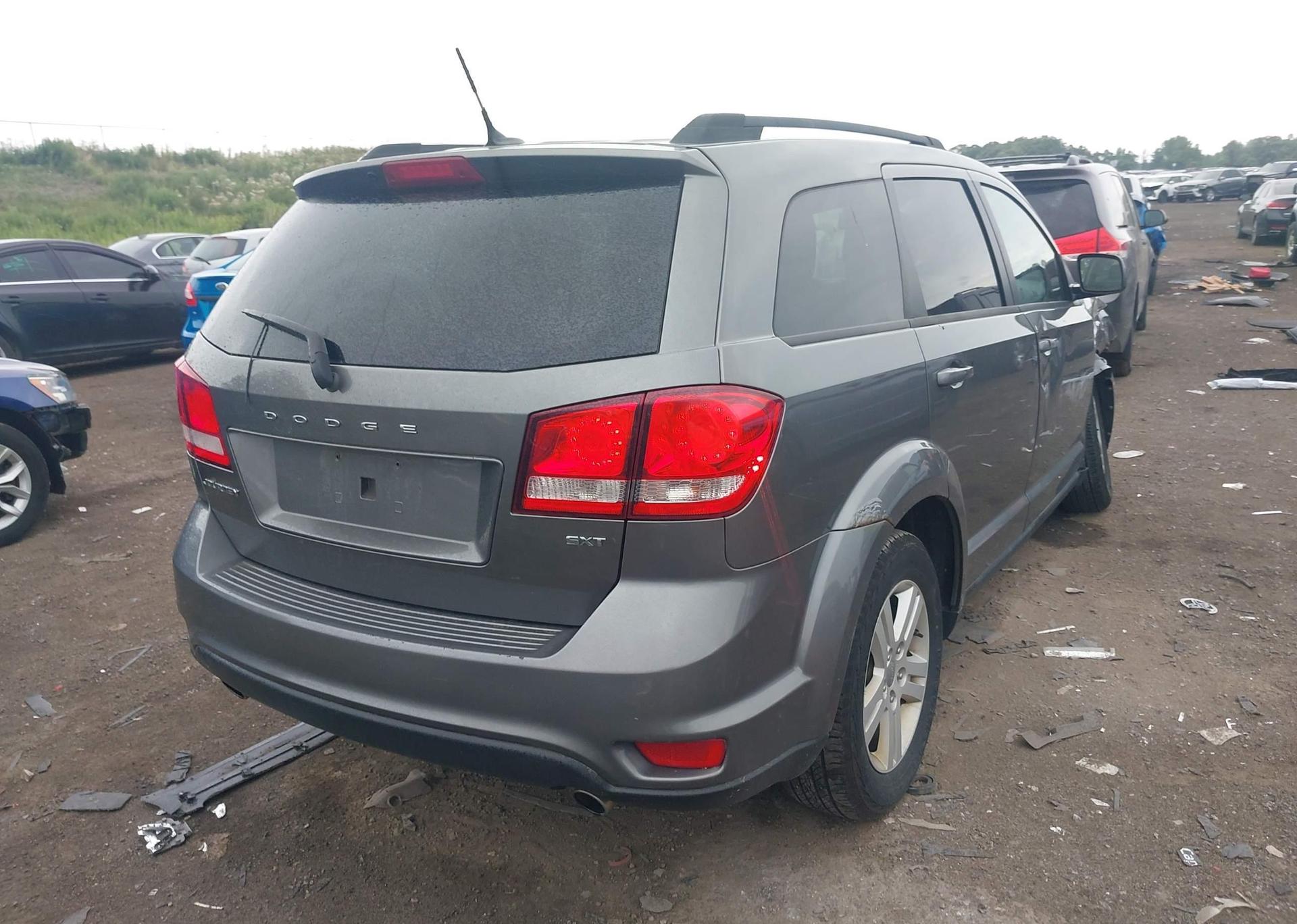 2012 DODGE JOURNEY SXT CREW
