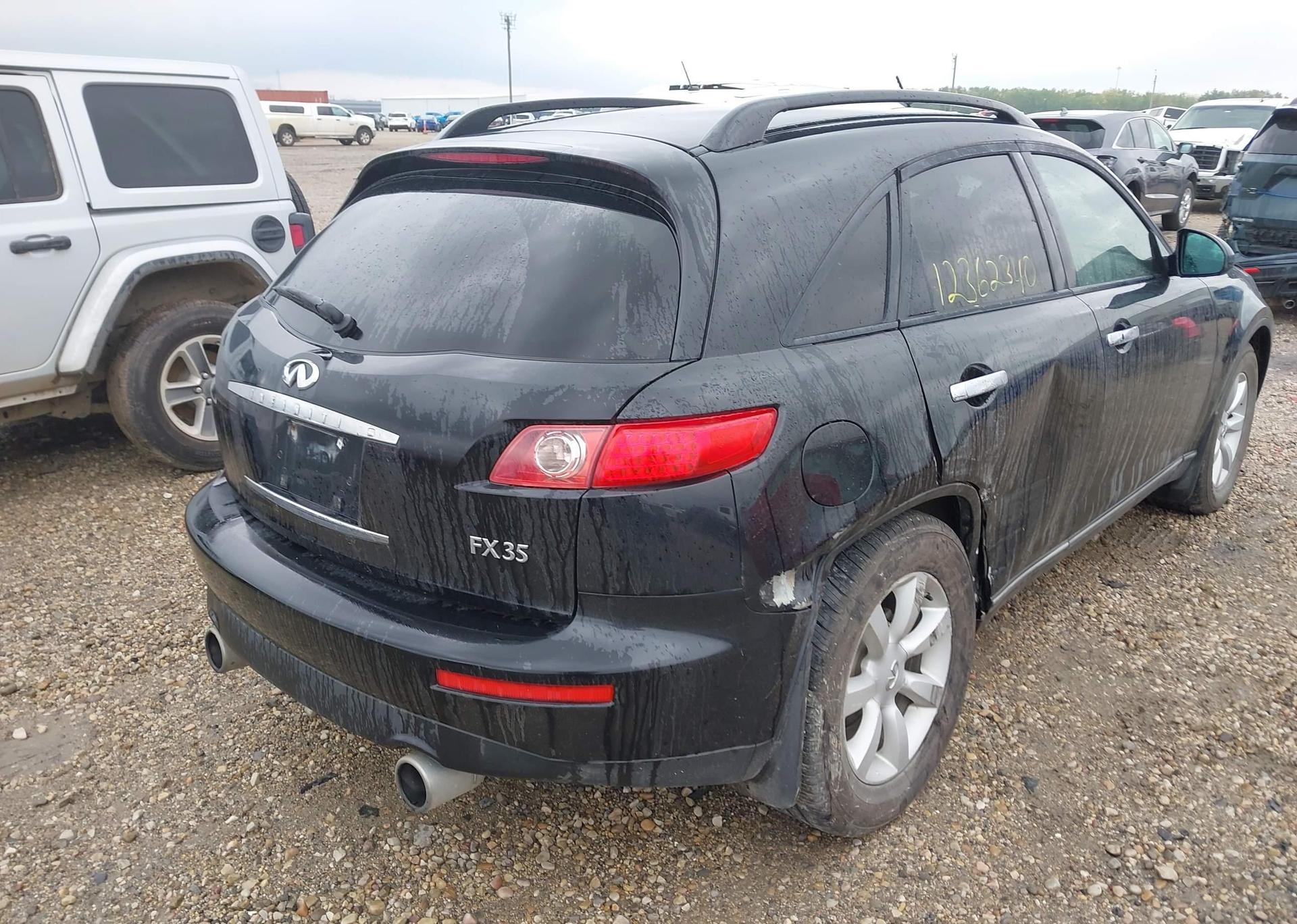 2004 INFINITI FX35