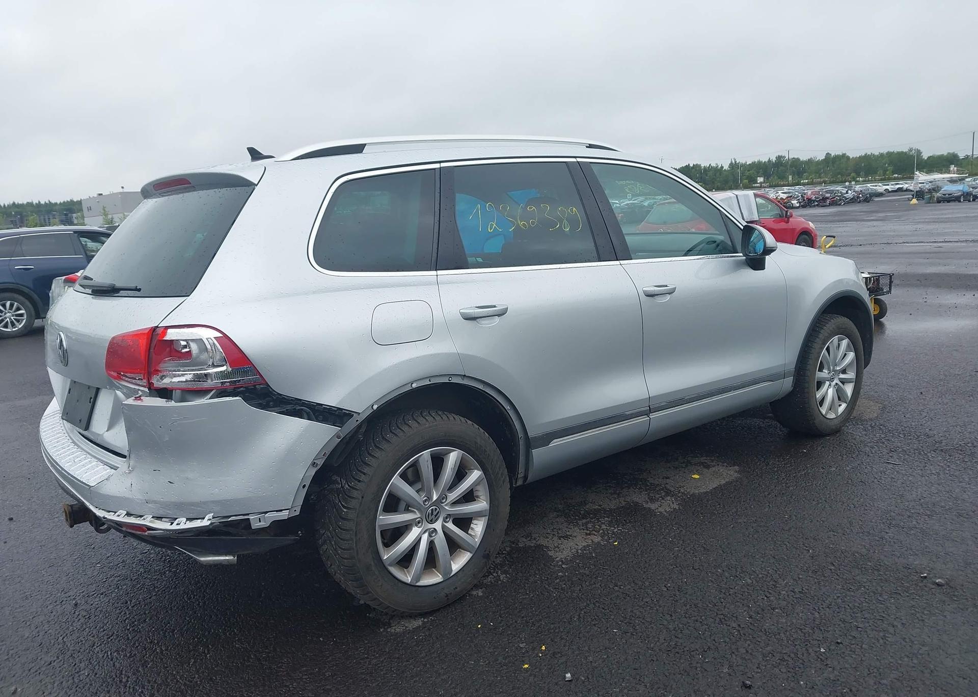 2014 VOLKSWAGEN TOUAREG V6 TDI