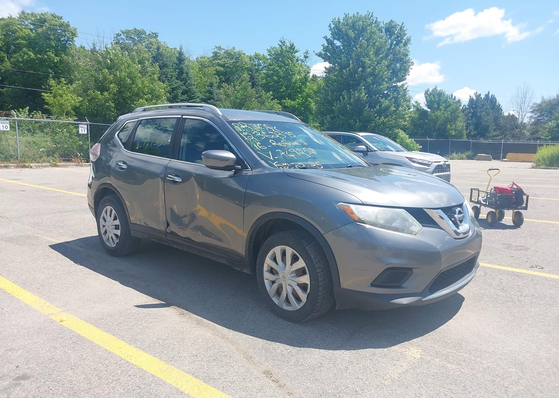 2016 NISSAN ROGUE S