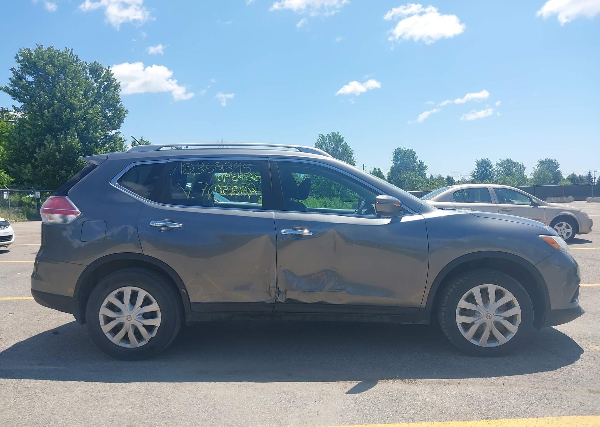 2016 NISSAN ROGUE S