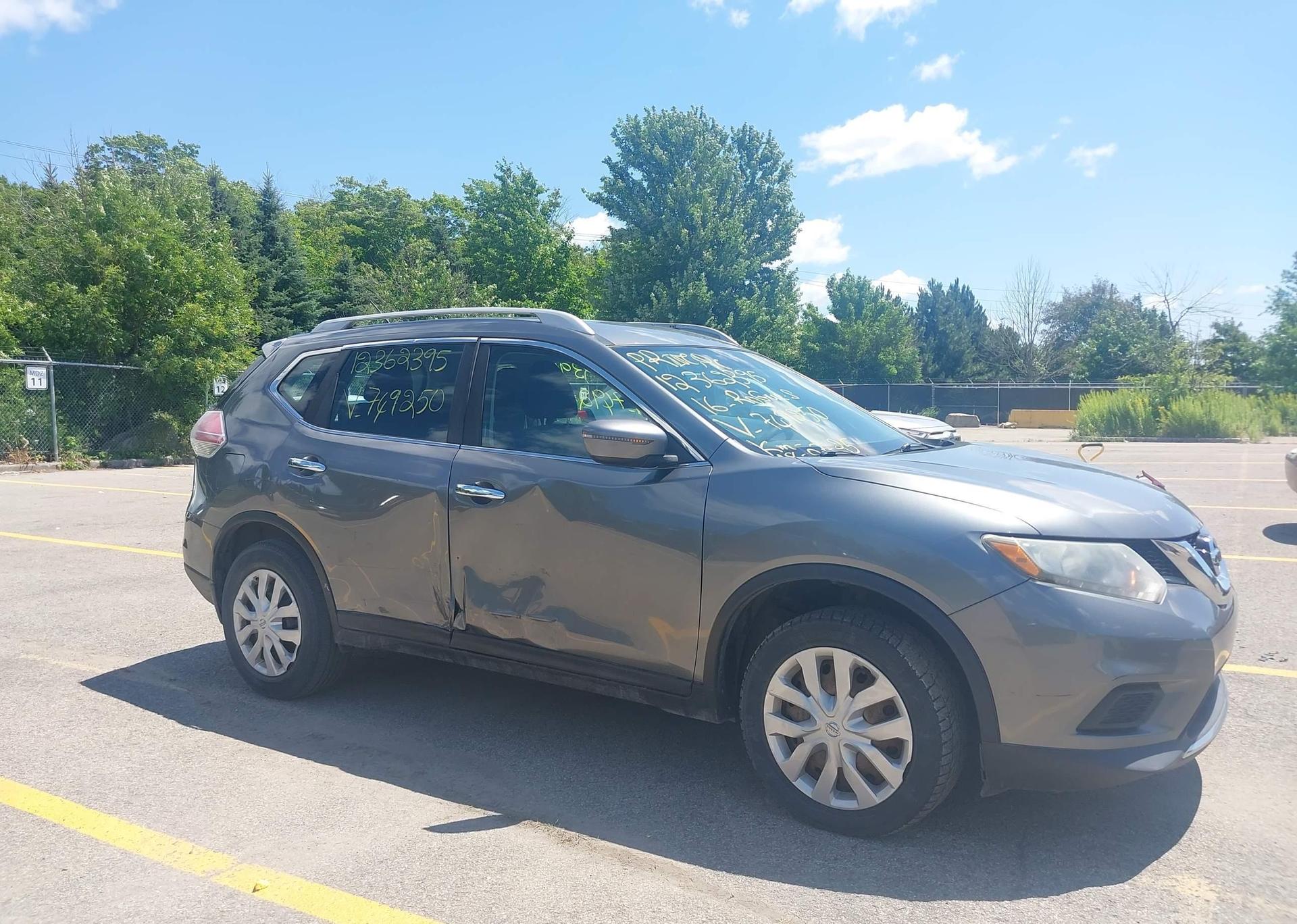 2016 NISSAN ROGUE S