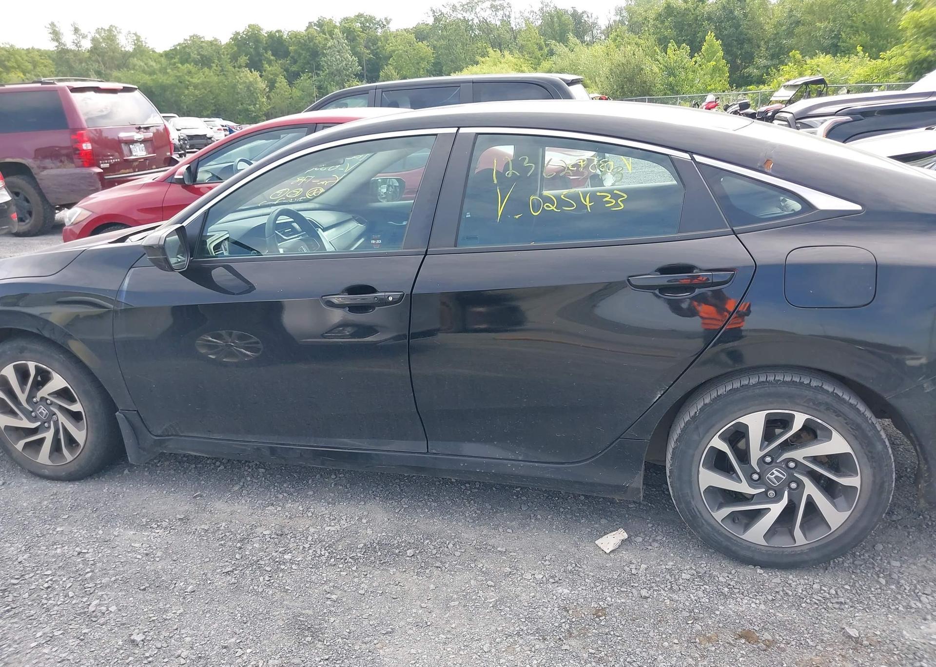 2016 HONDA CIVIC EX